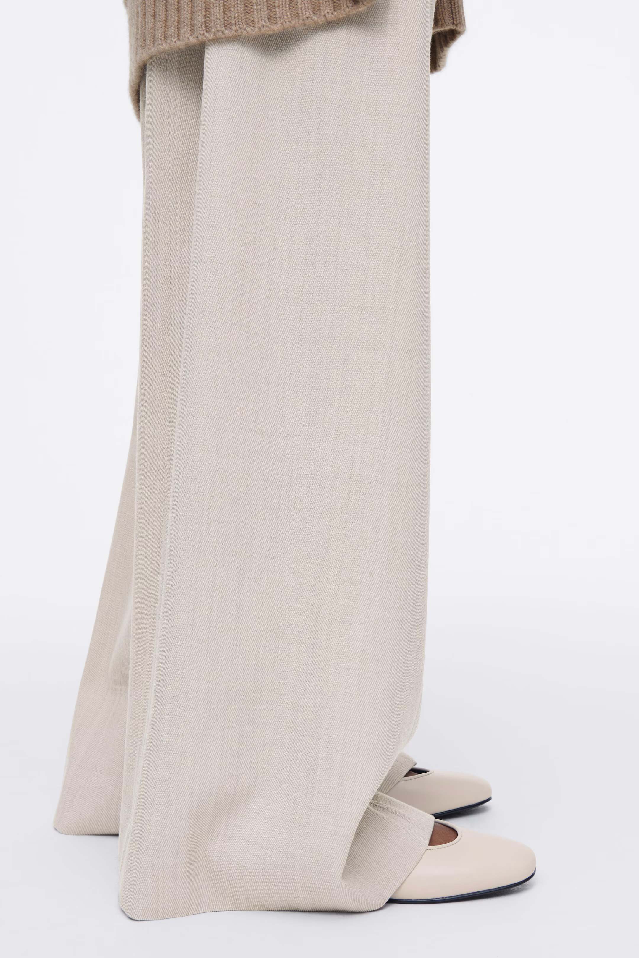 LEATHER BALLERINA FLATS