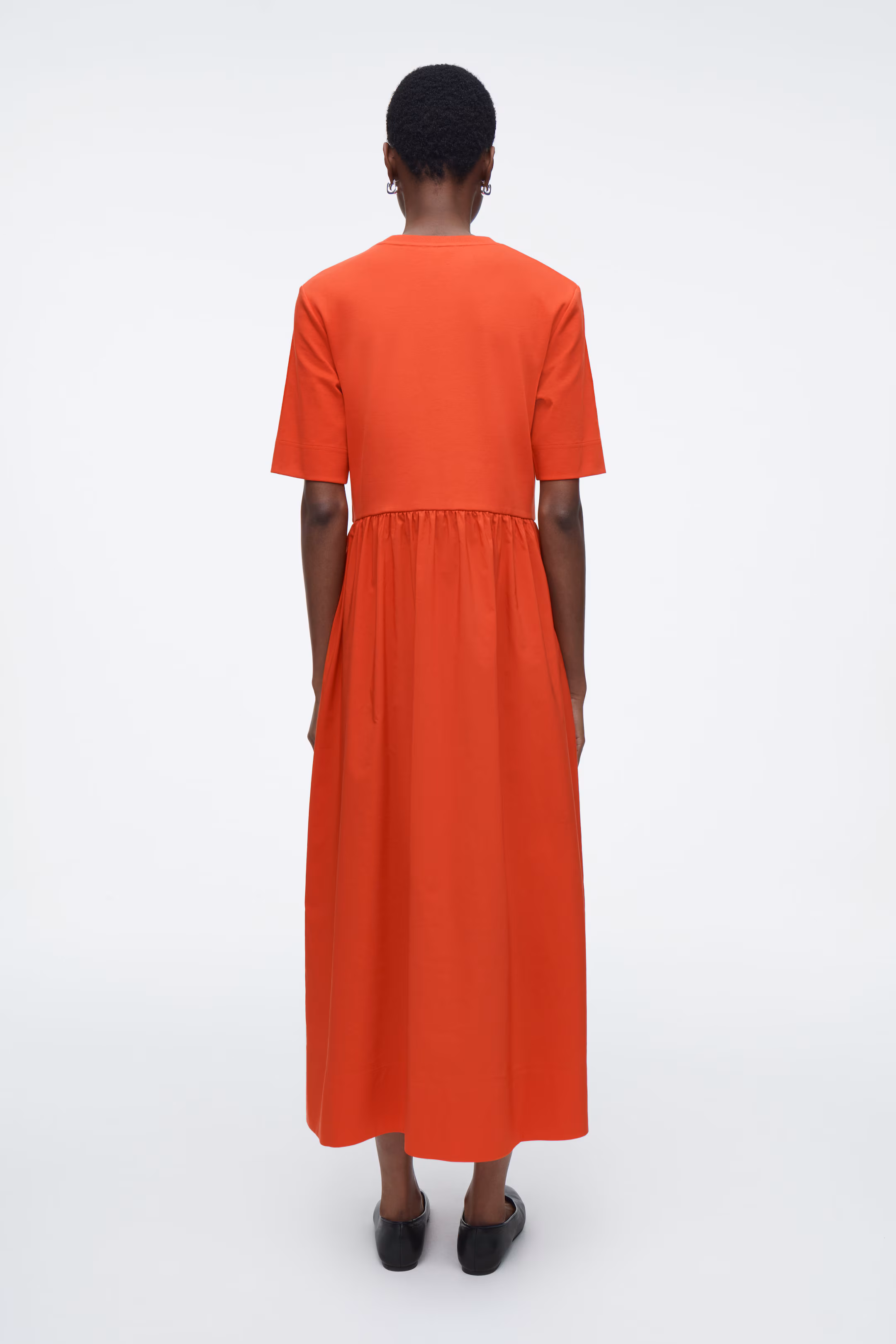 CONTRAST-PANEL MIDI DRESS