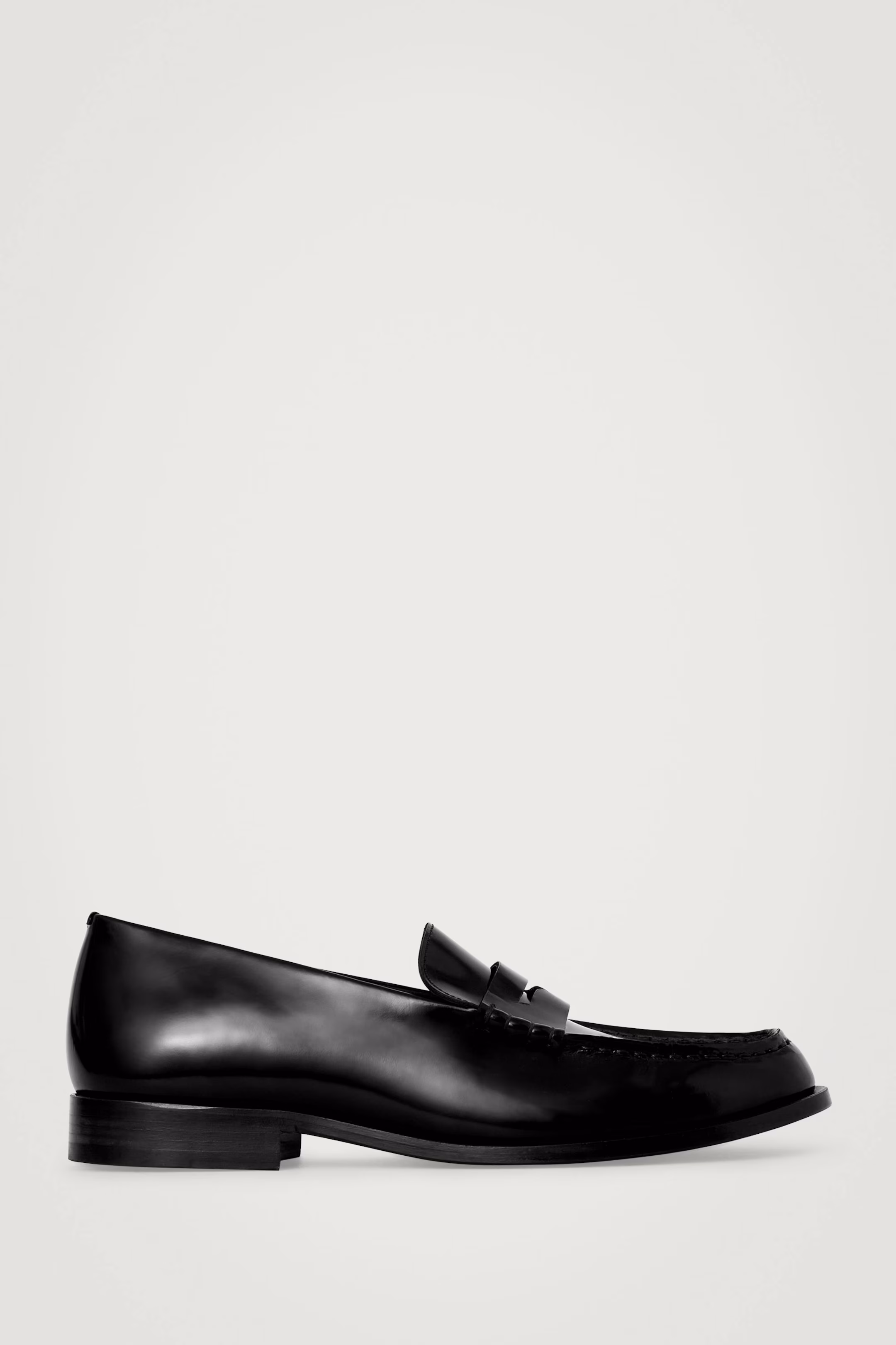LEATHER PENNY LOAFERS
