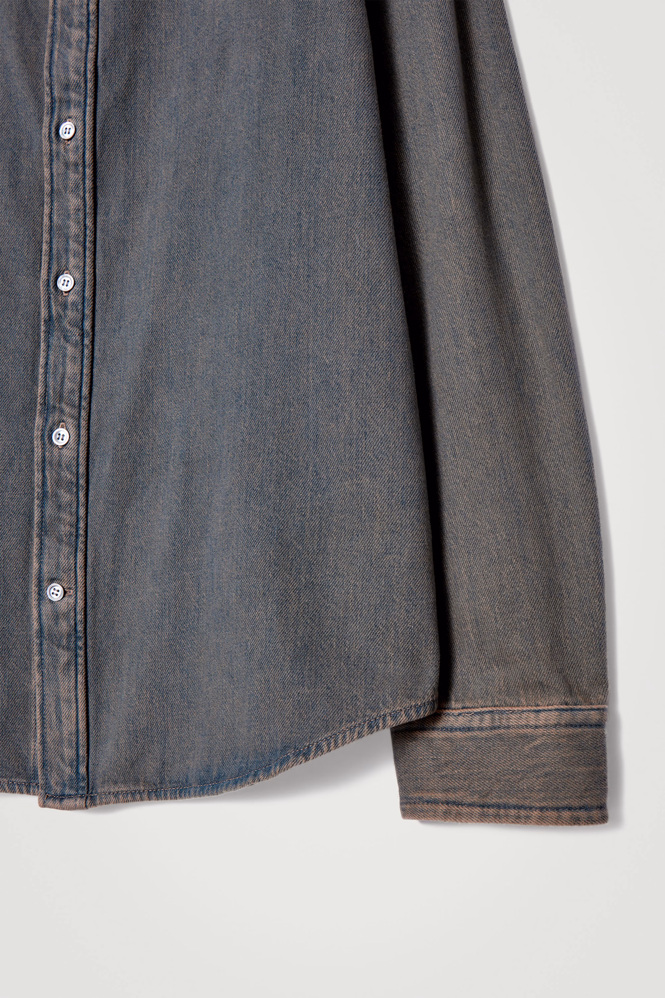 RELAXED DENIM SHIRT