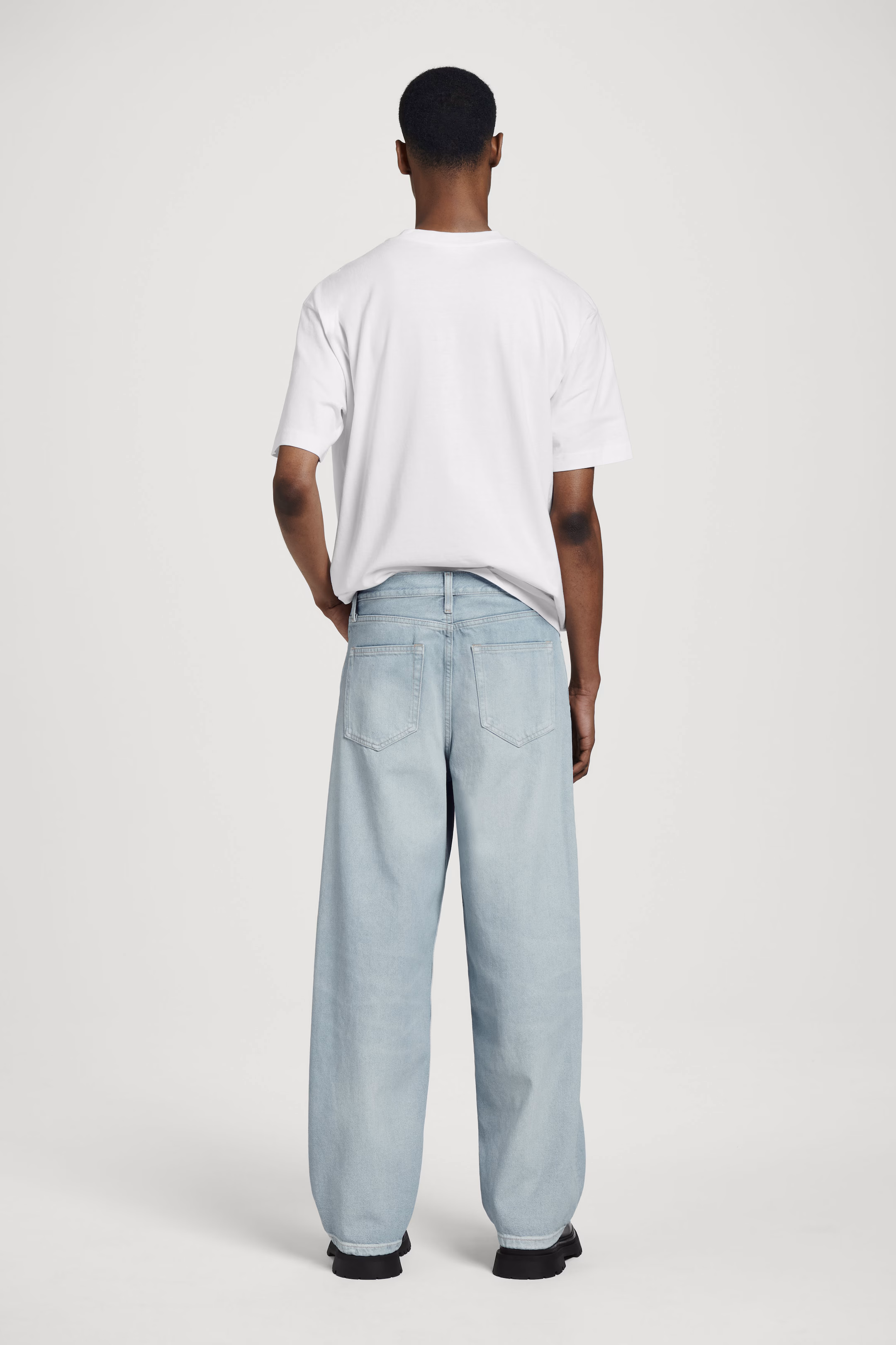 RIDER STRAIGHT-LEG JEANS