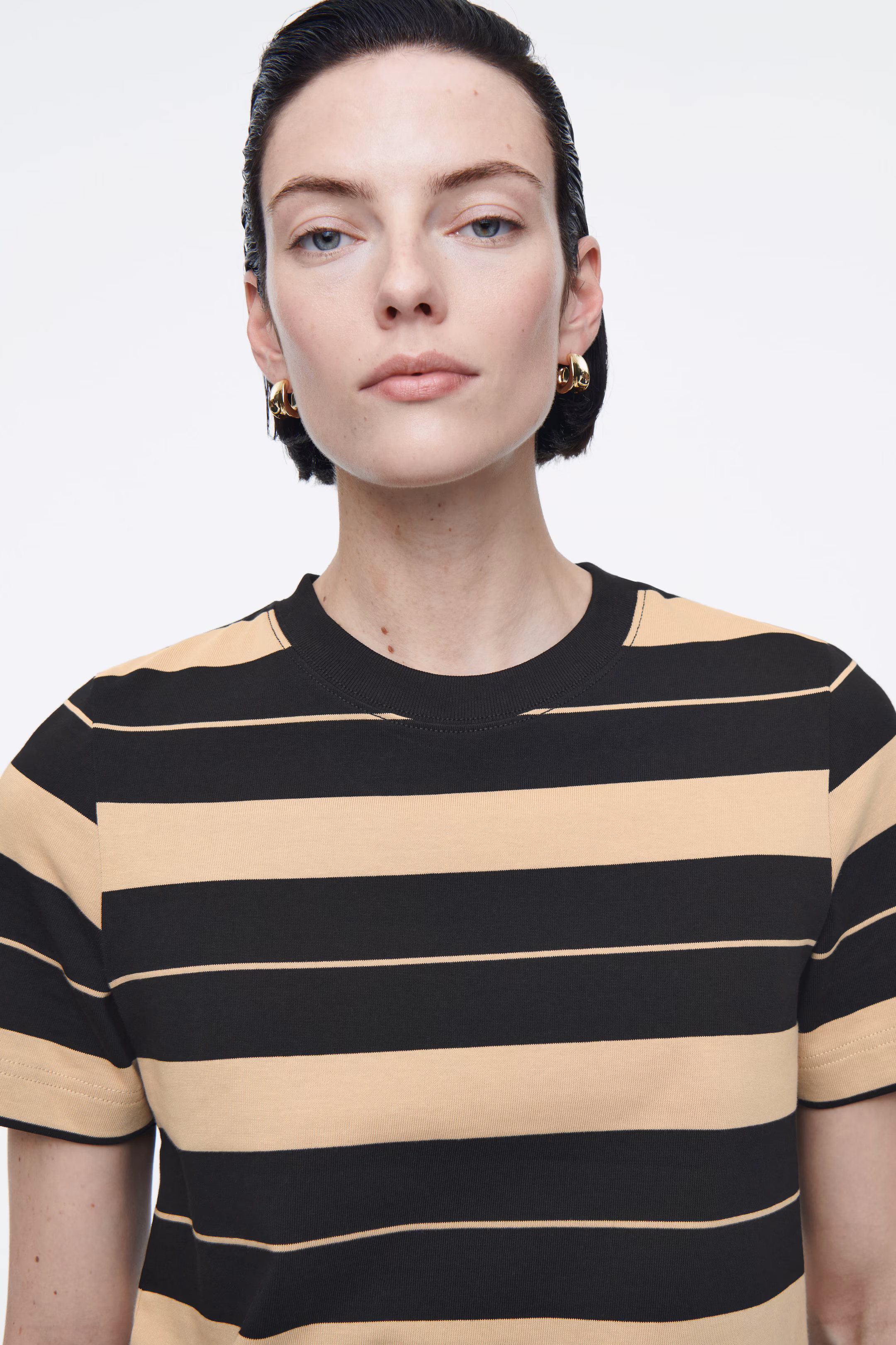 CLEAN CUT REGULAR T-SHIRT