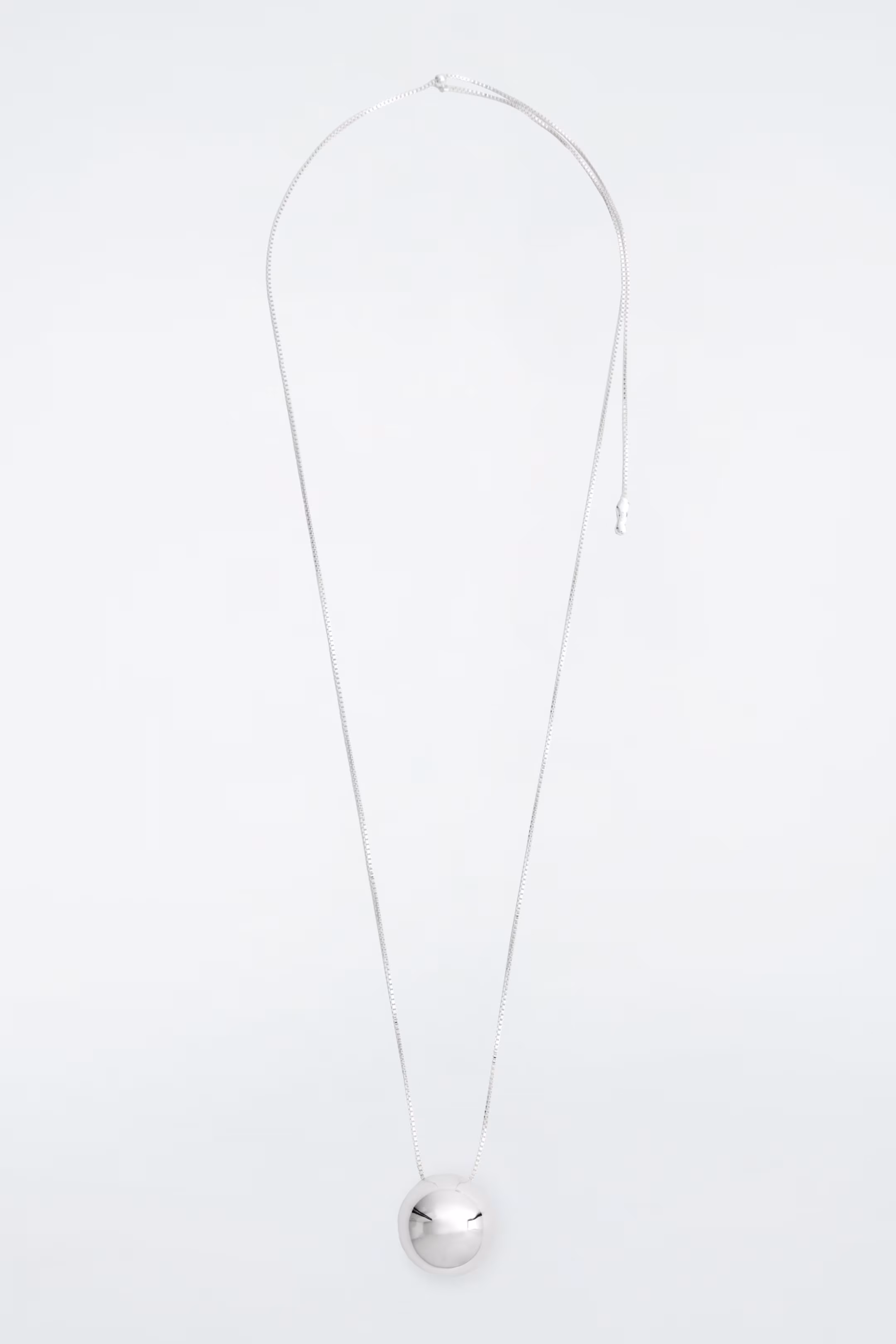 SPHERICAL PENDANT CHAIN NECKLACE