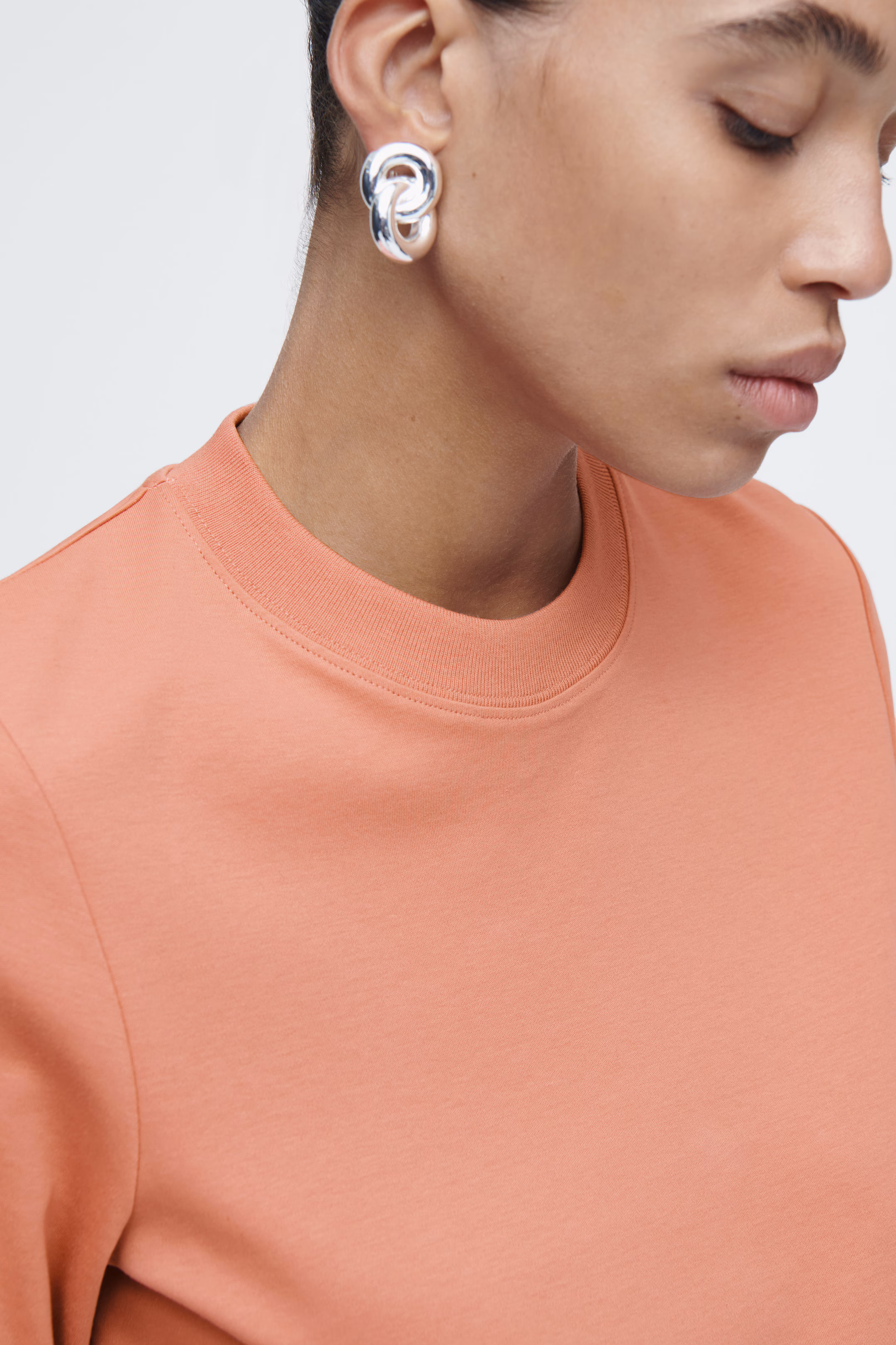 CLEAN CUT REGULAR LONG-SLEEVED T-SHIRT