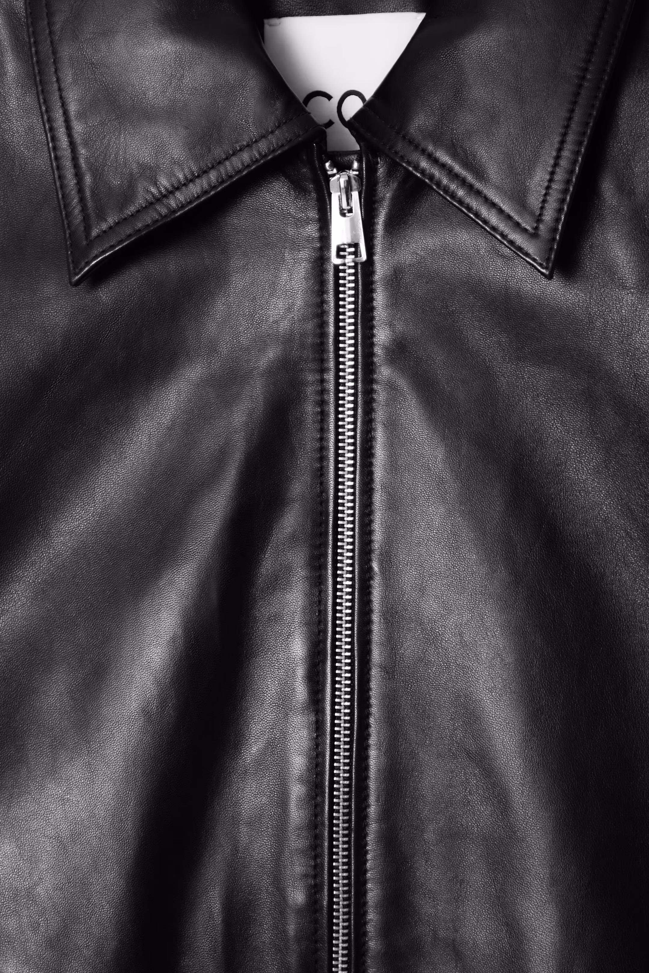 OVERSIZED COLLARED LEATHER JACKET