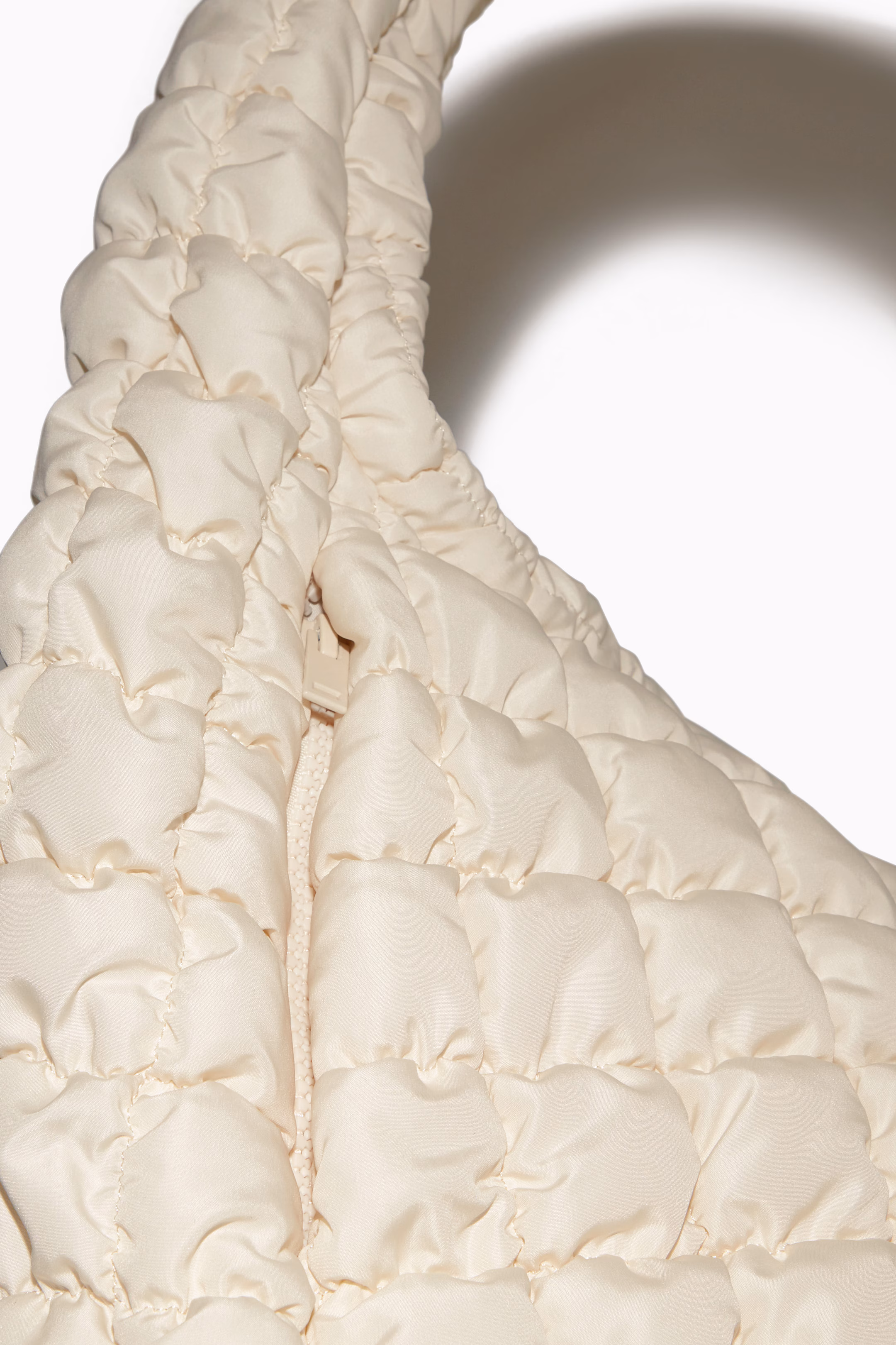 OVERSIZED QUILTED CROSSBODY BAG