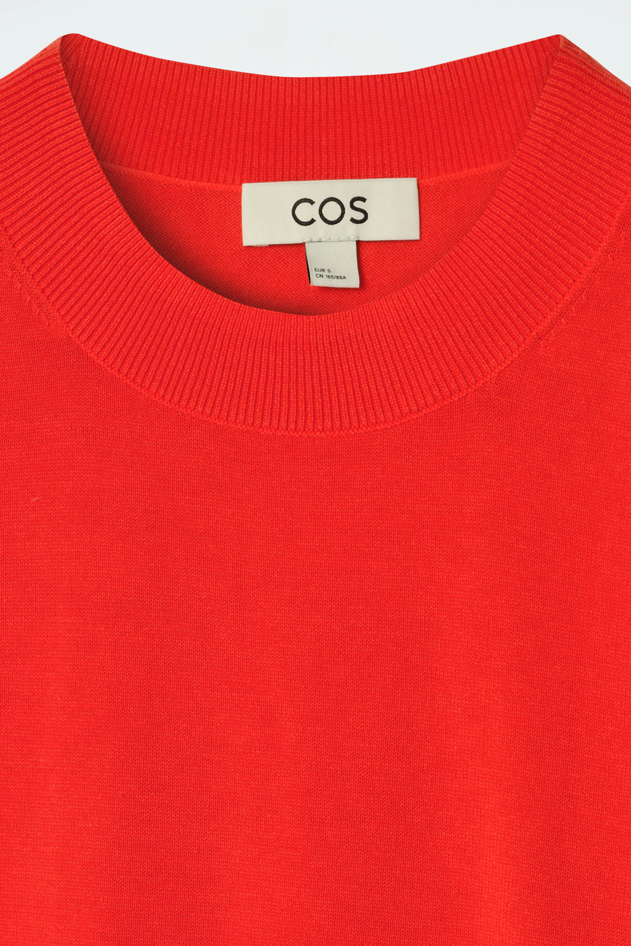 REGULAR KNITTED T-SHIRT