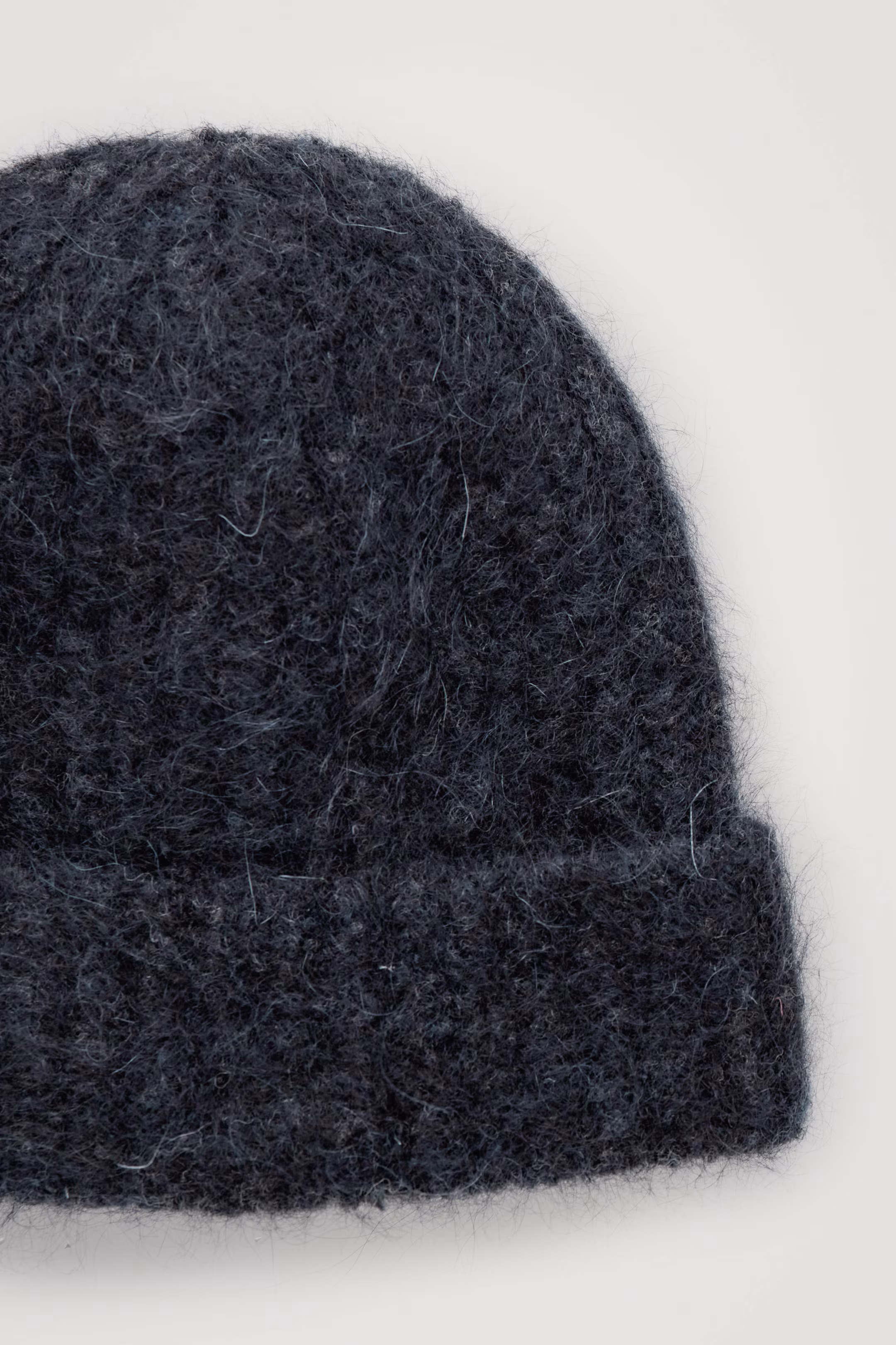 RIBBED MOHAIR-BLEND BEANIE