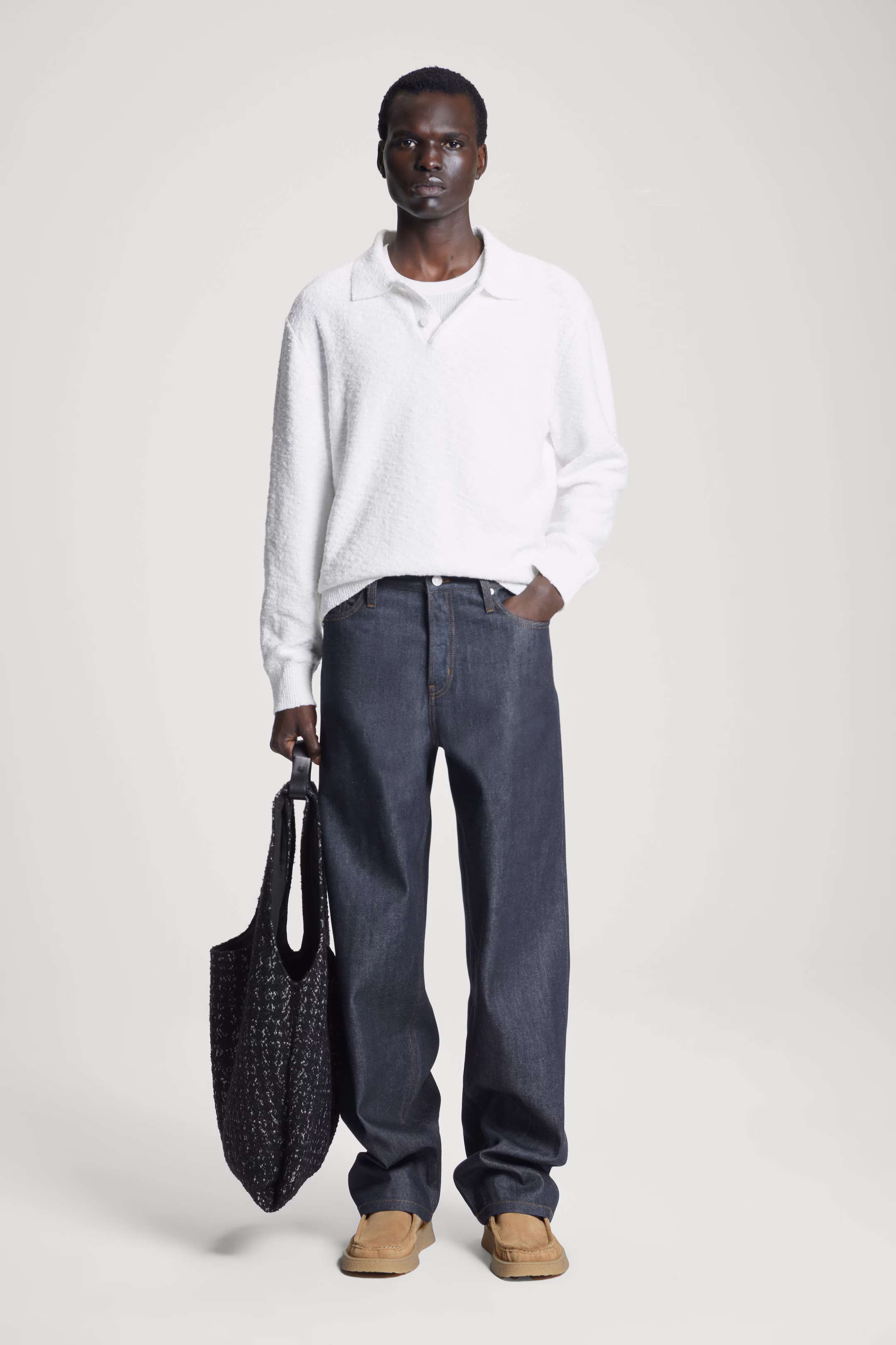 OVERSIZED JACQUARD TOTE BAG