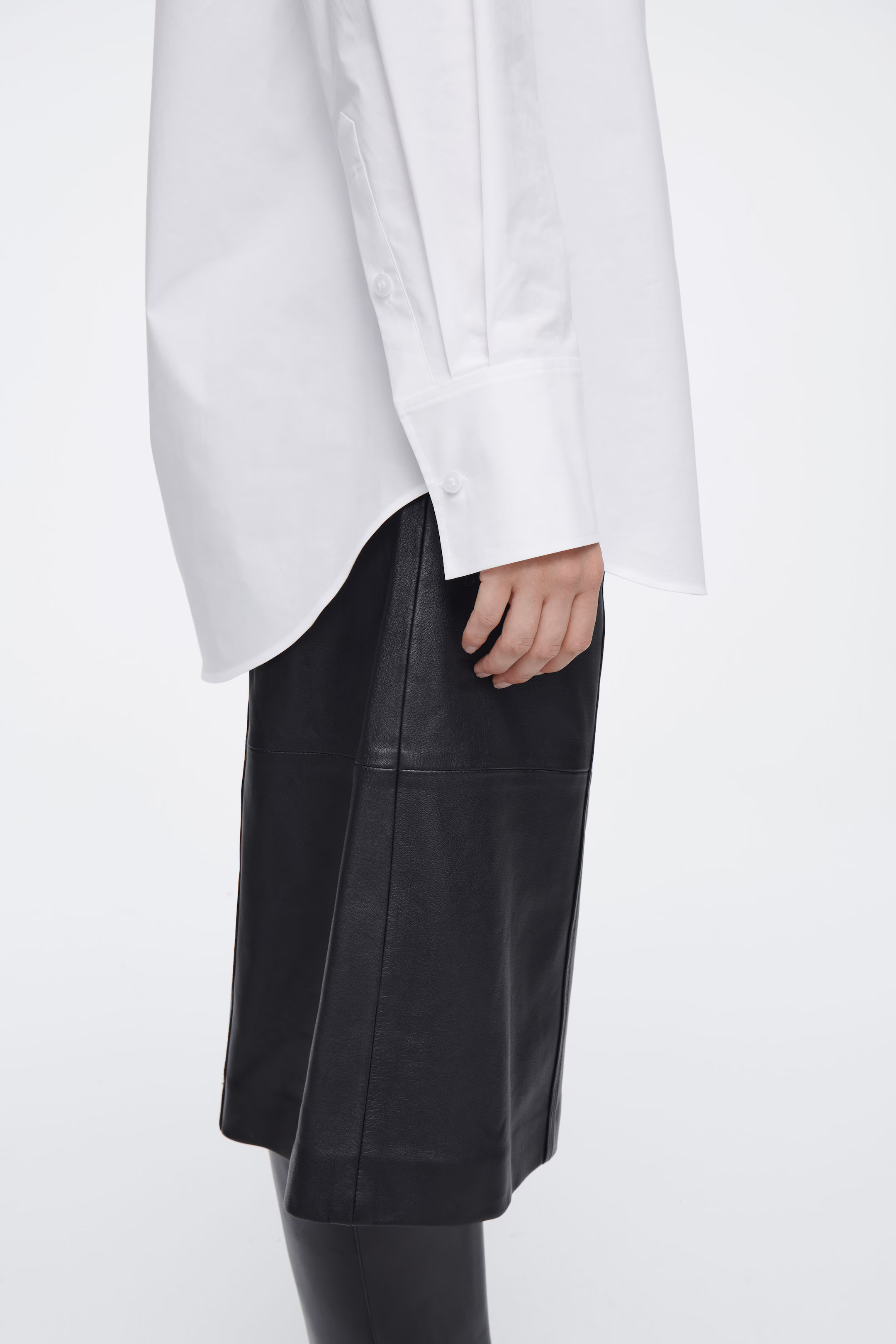 RELAXED FUNNEL-NECK SHIRT