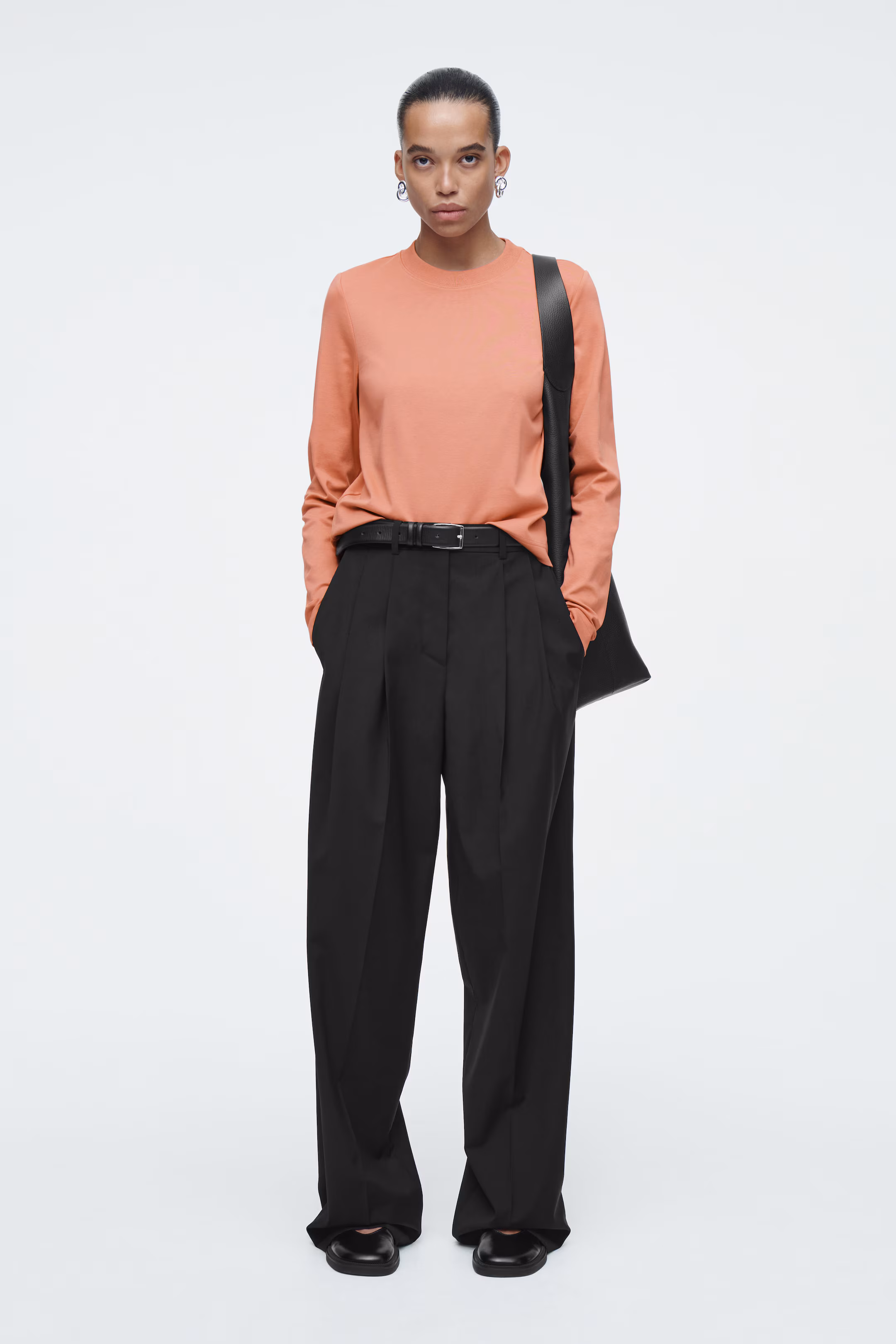 CLEAN CUT REGULAR LONG-SLEEVED T-SHIRT