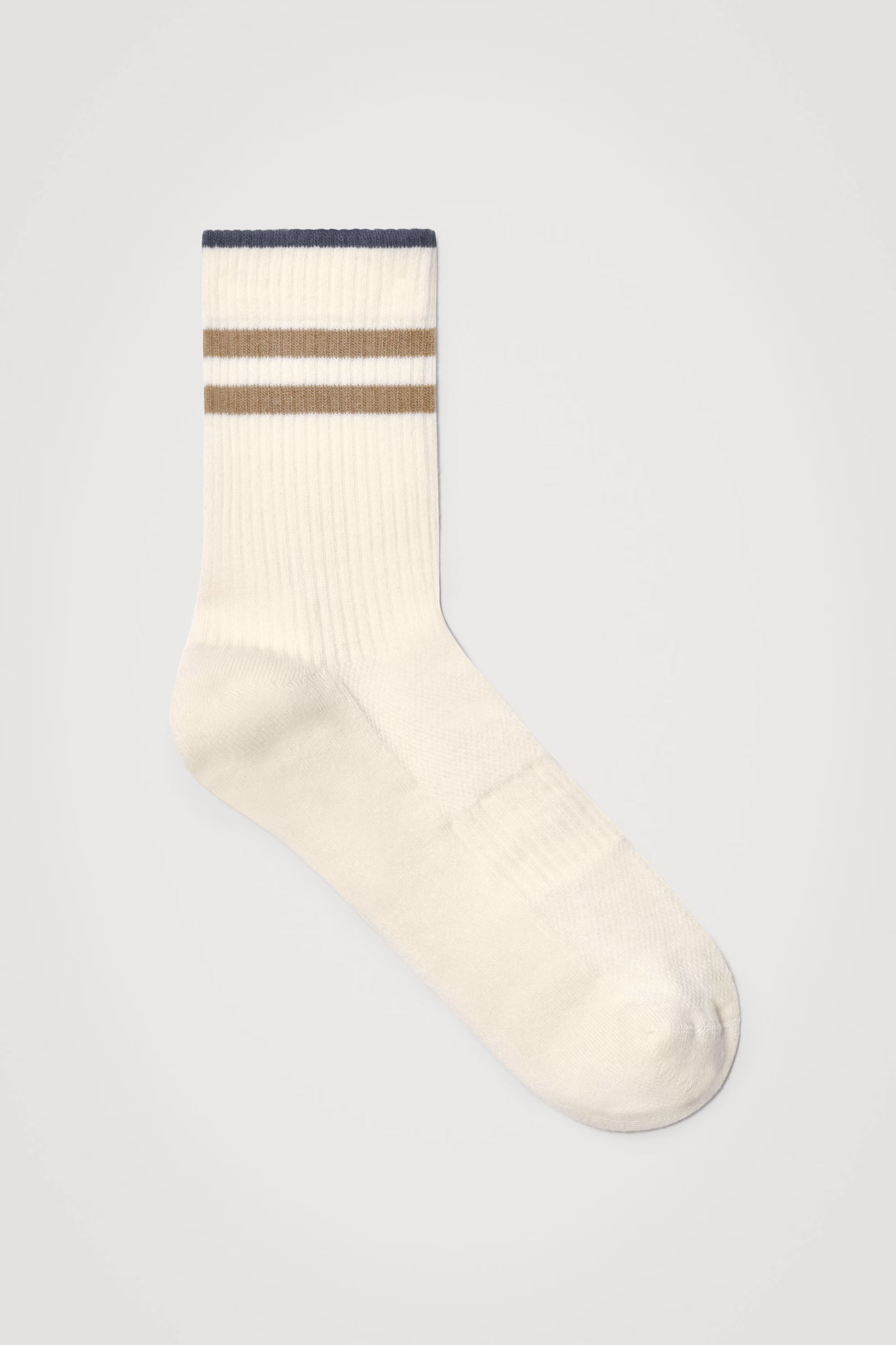STRIPED SPORTS SOCKS