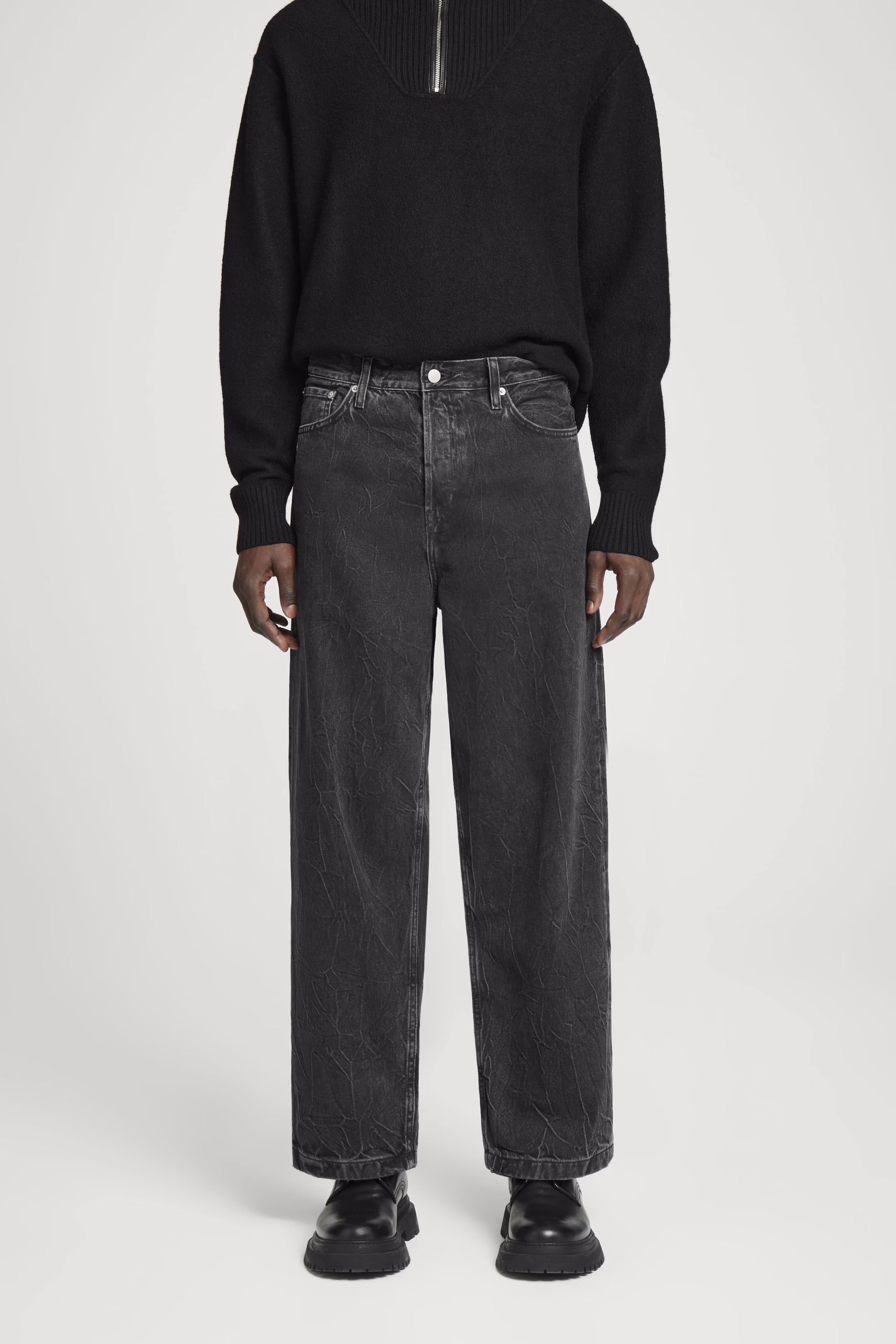 DOME STRAIGHT-LEG JEANS