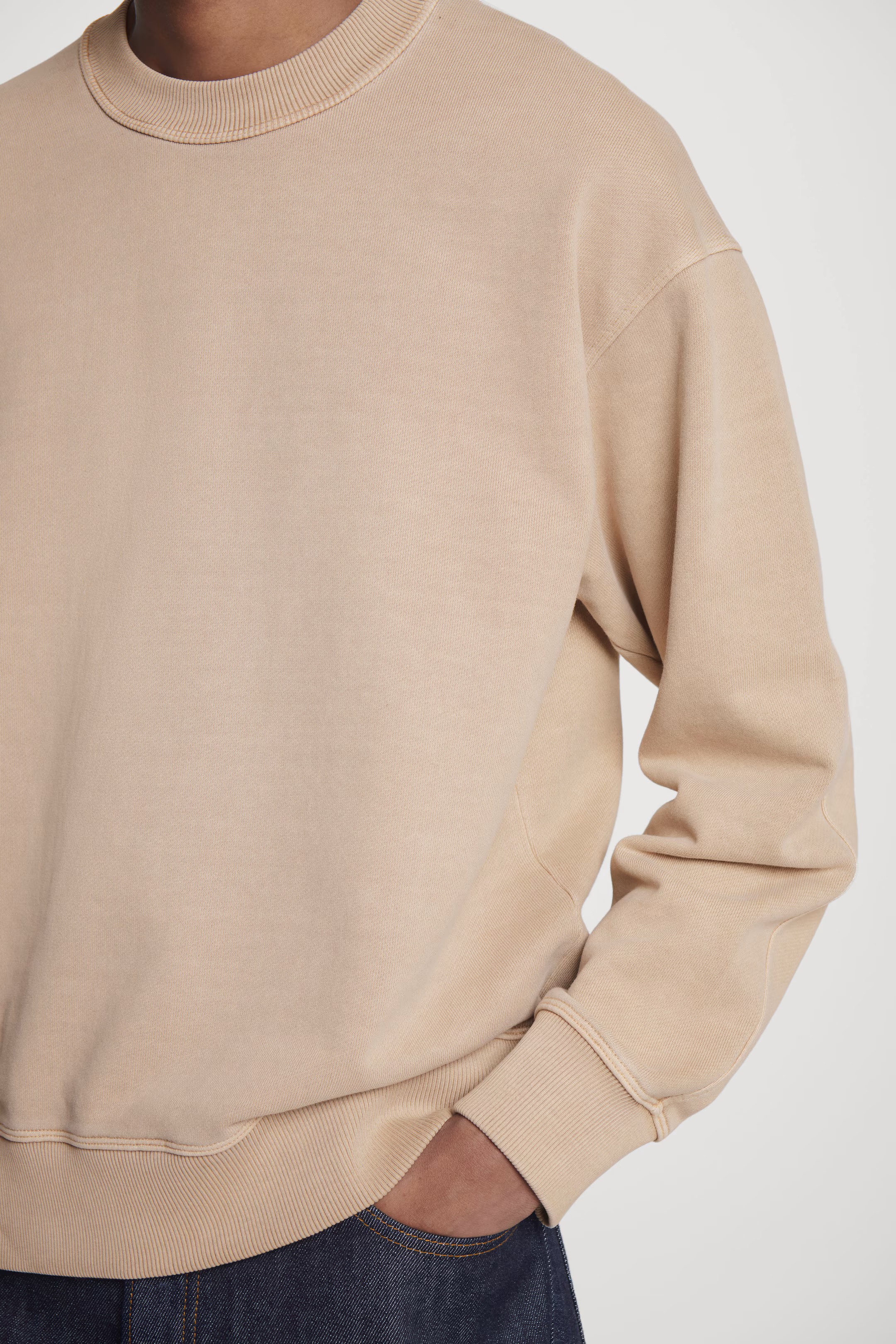 RELAXED WASHED-COTTON SWEATSHIRT