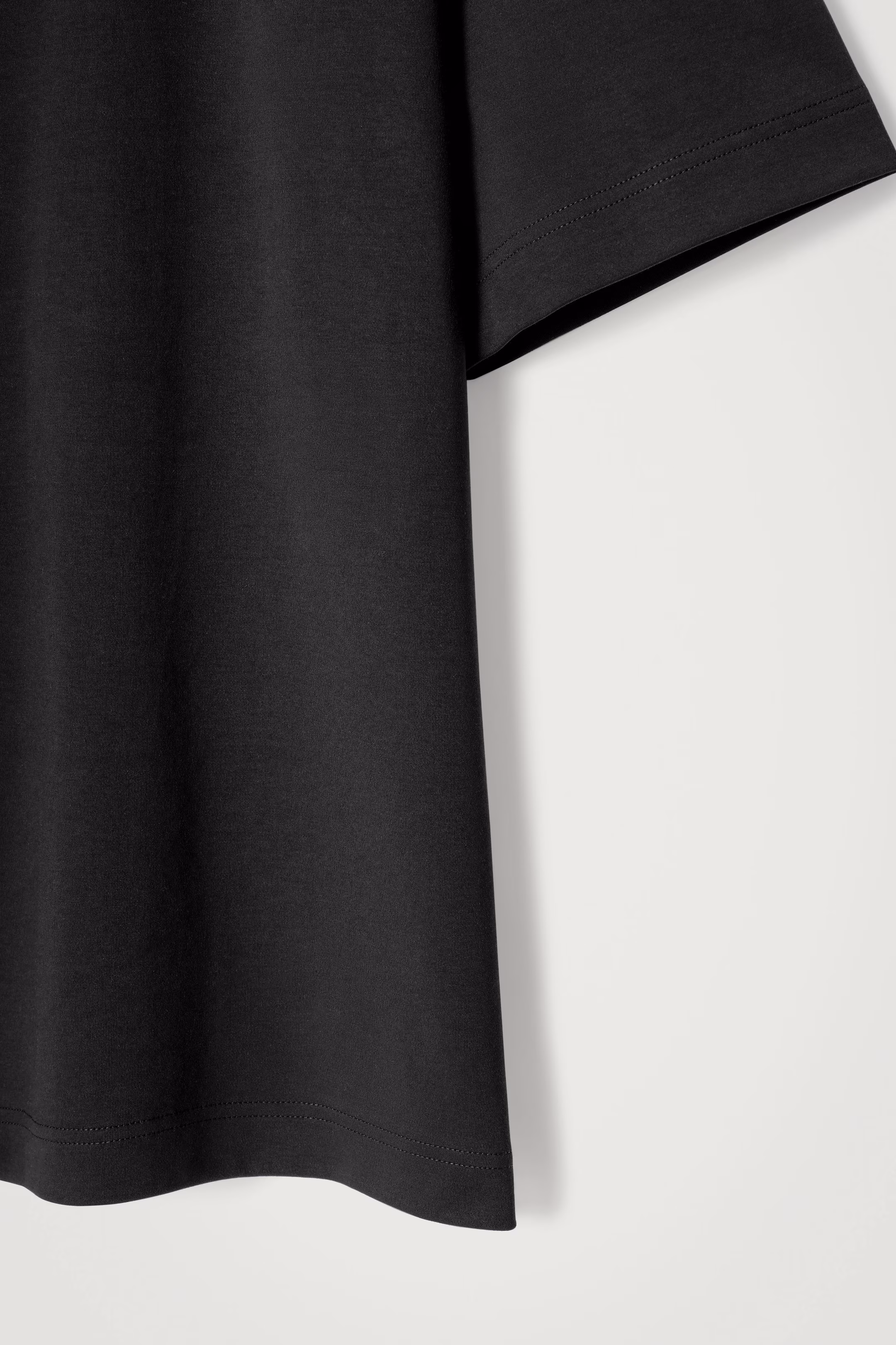 INTERLOCK COTTON CREW-NECK T-SHIRT