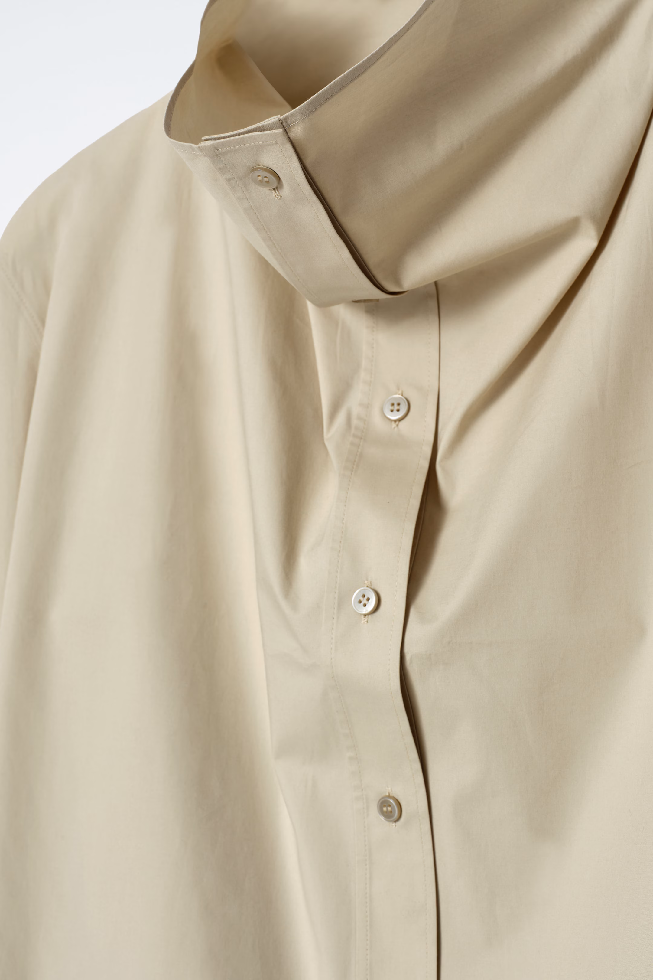 RELAXED FUNNEL-NECK SHIRT