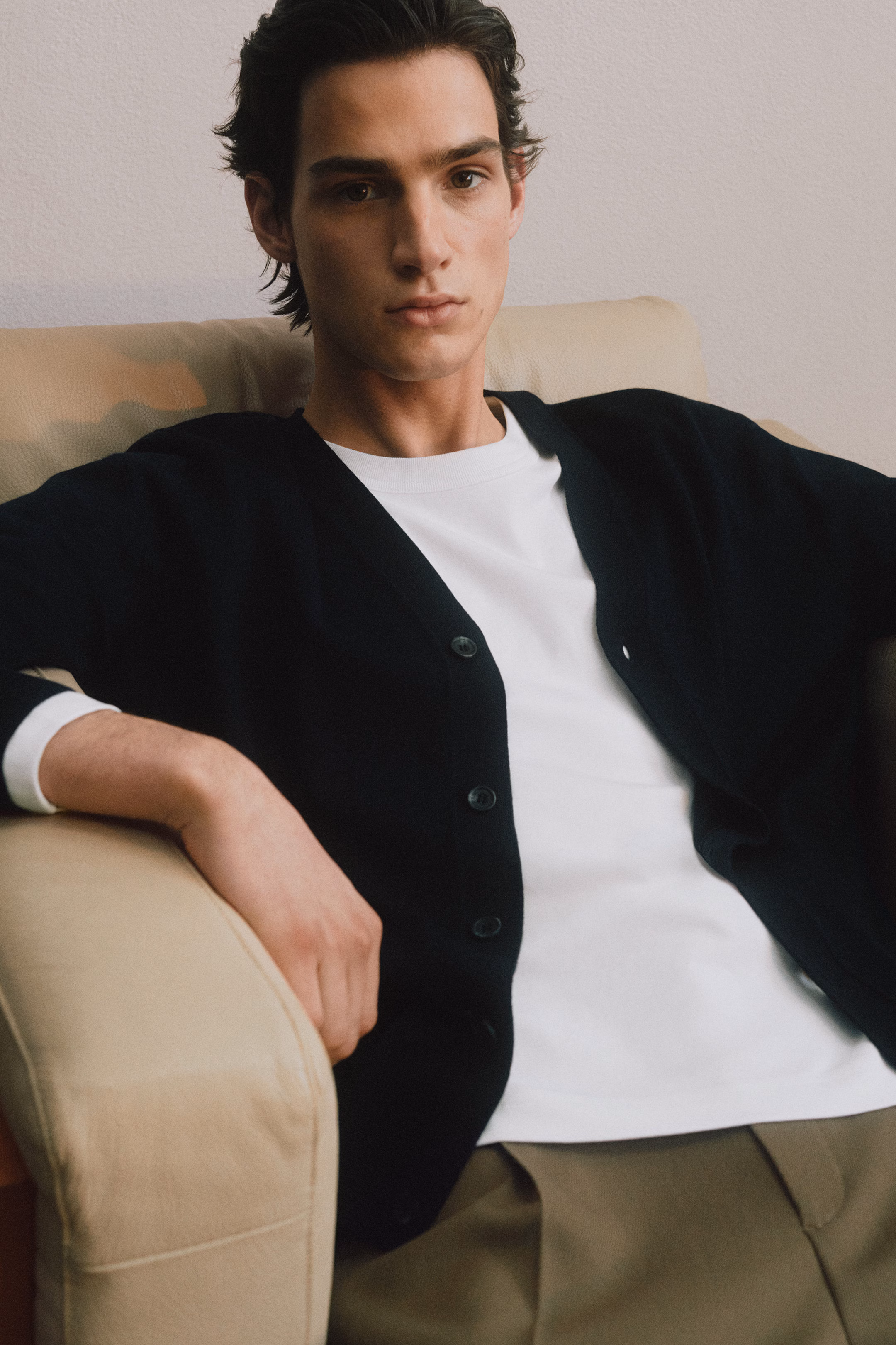 MERINO WOOL V-NECK CARDIGAN