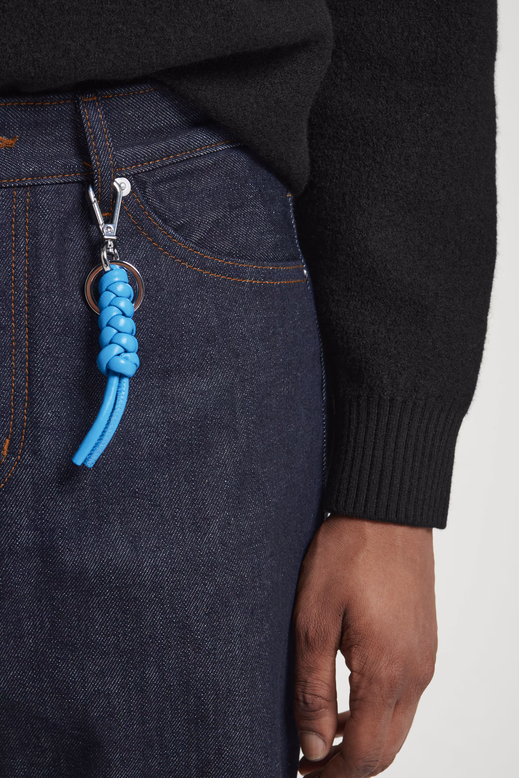 KNOTTED LEATHER KEYRING