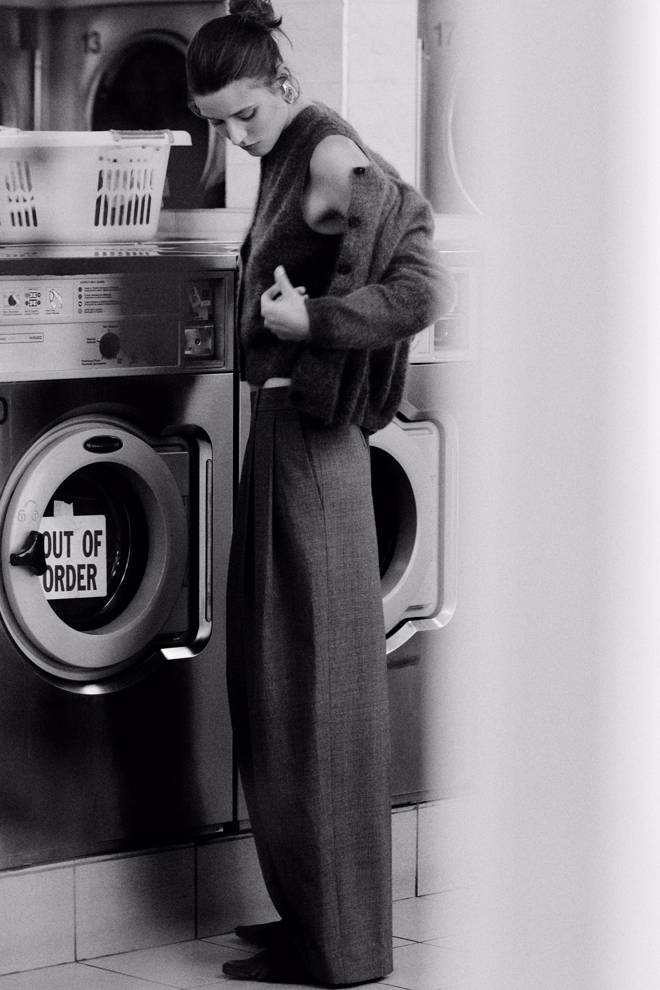 RELAXED TWILL WIDE-LEG TROUSERS