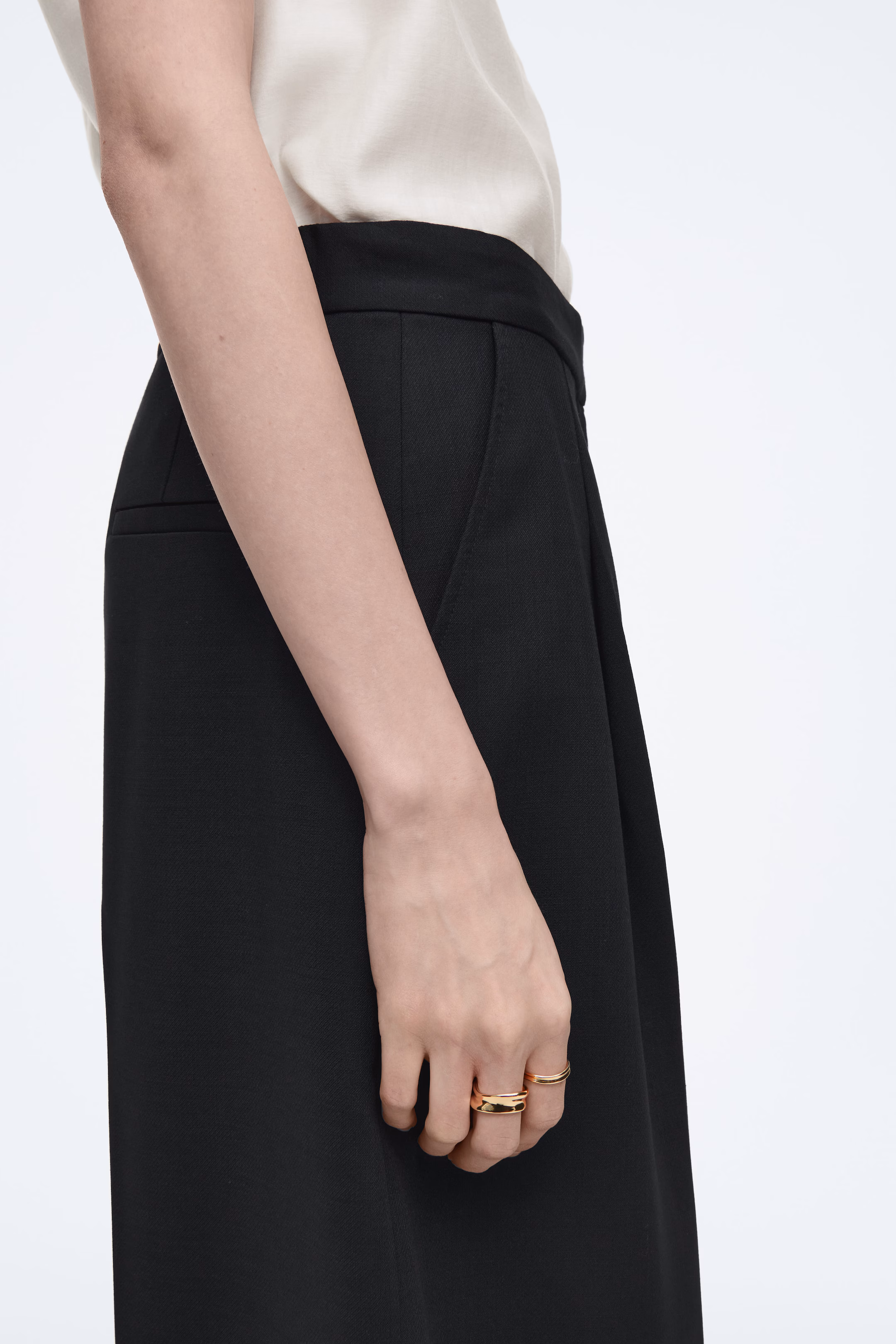 CURVED STACKING RINGS