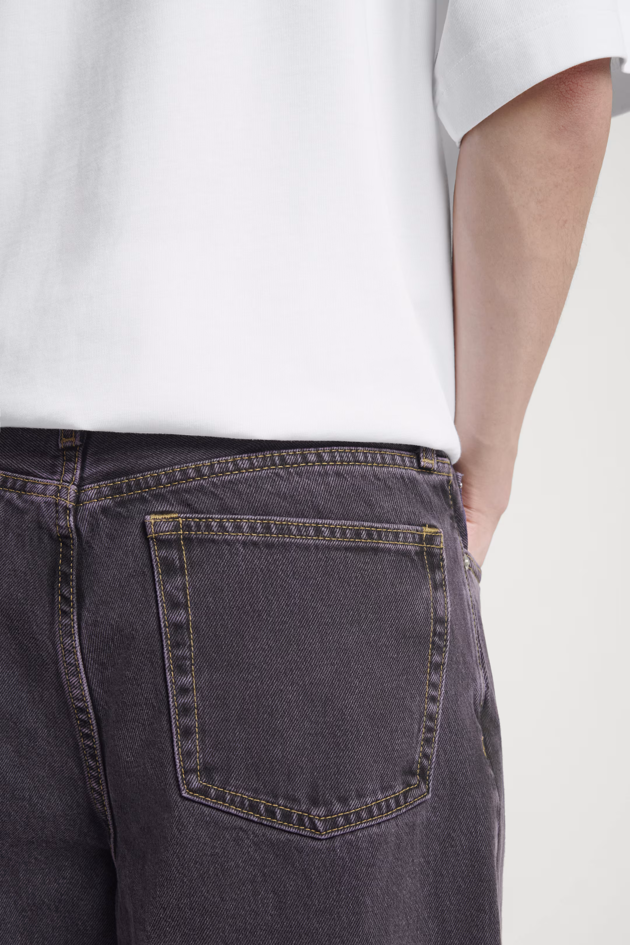 DOME STRAIGHT-LEG JEANS