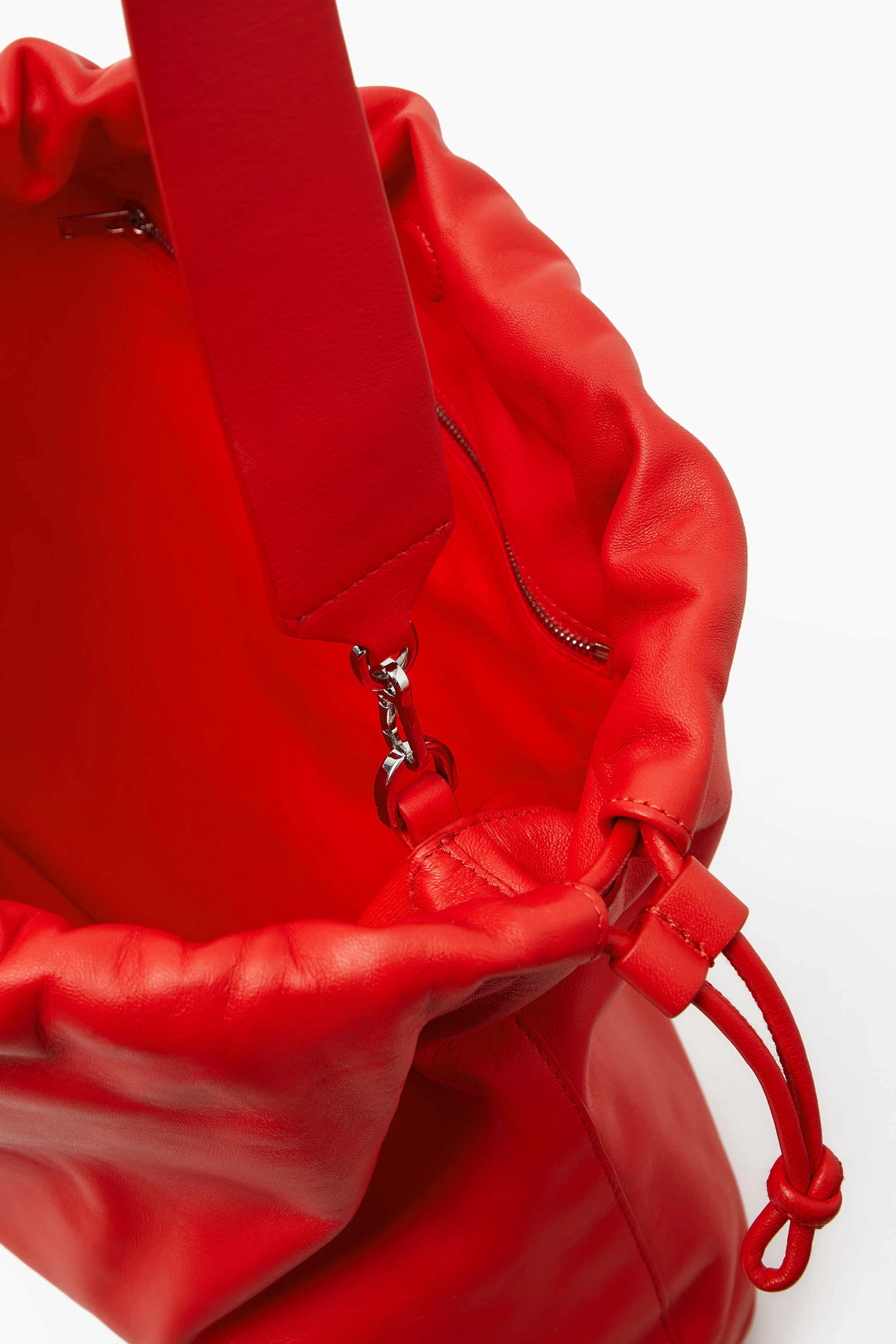 CAVATELLI CLUTCH BAG - LEATHER