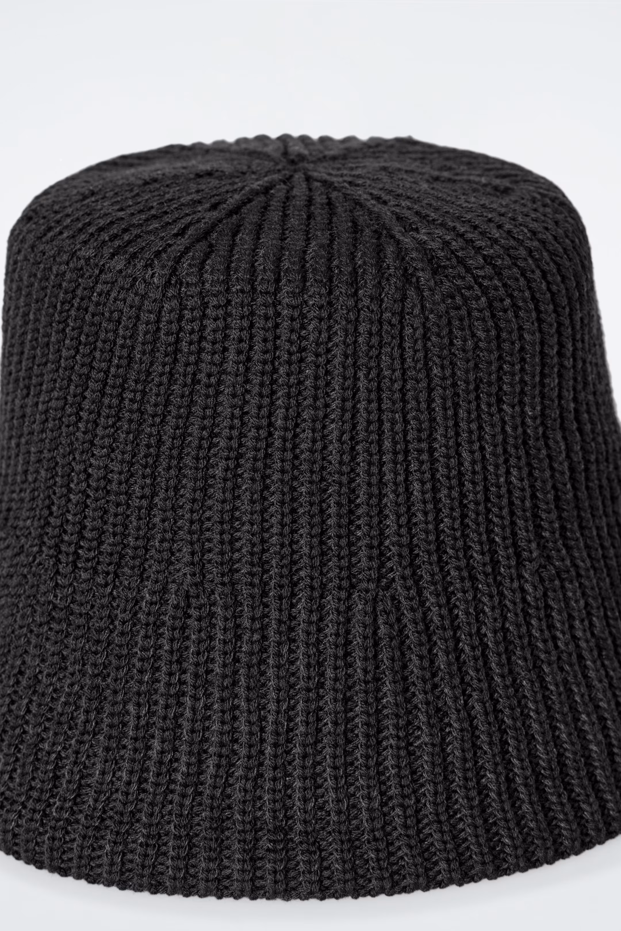 RIBBED WOOL-BLEND BUCKET HAT