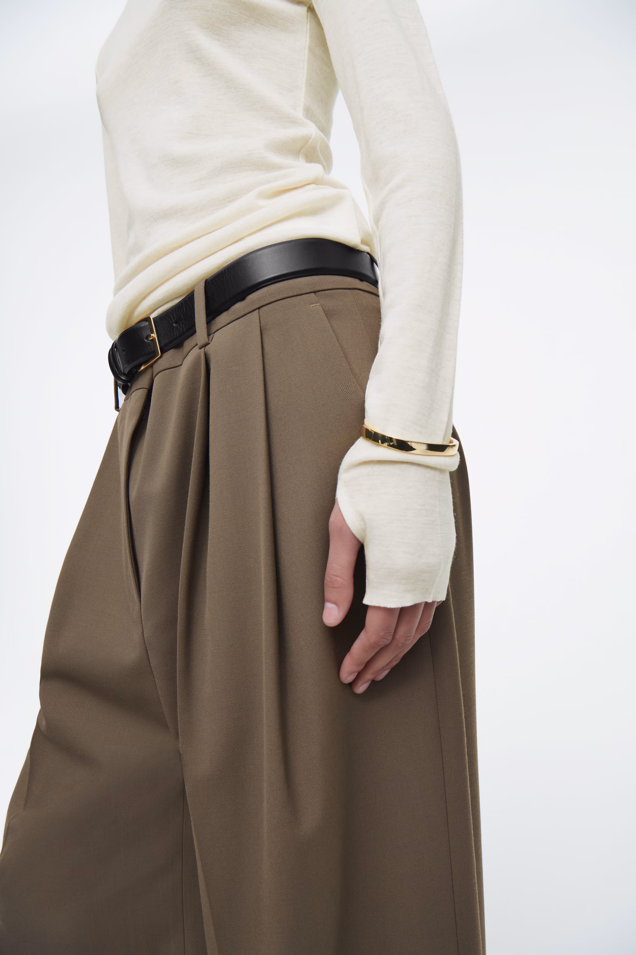 CREW-NECK MERINO WOOL TOP