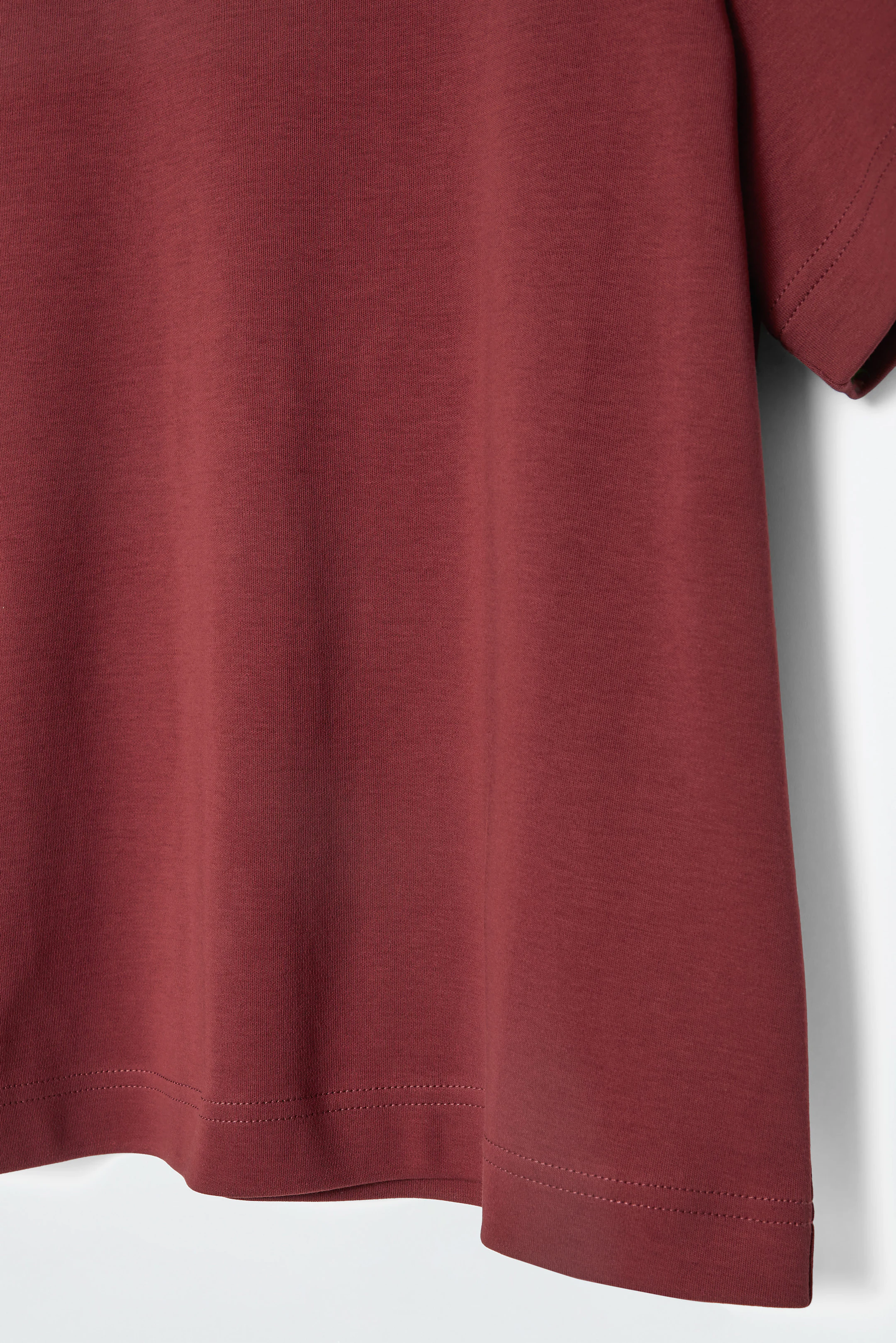 CLEAN CUT REGULAR T-SHIRT