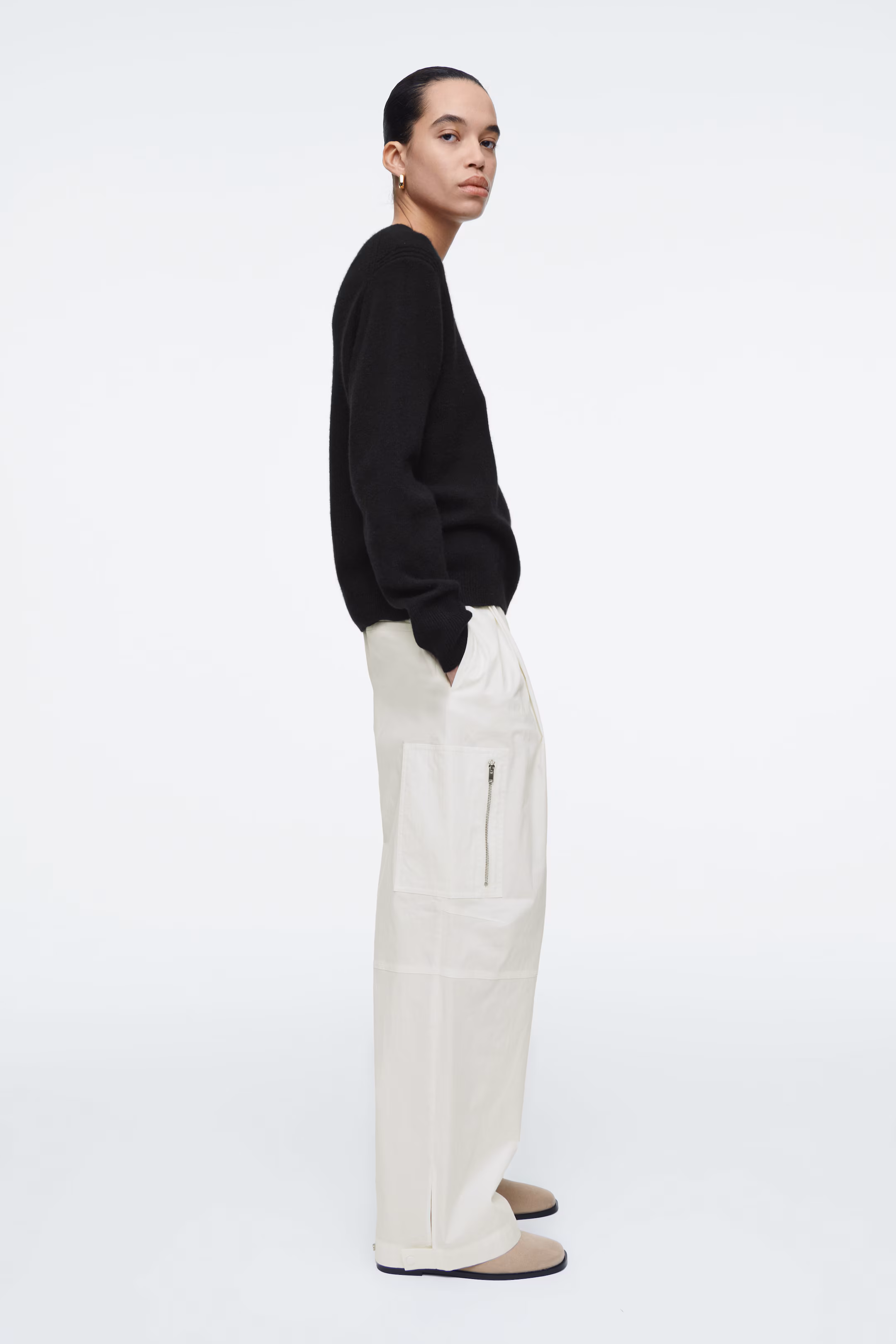 UTILITY BARREL-LEG CARGO TROUSERS