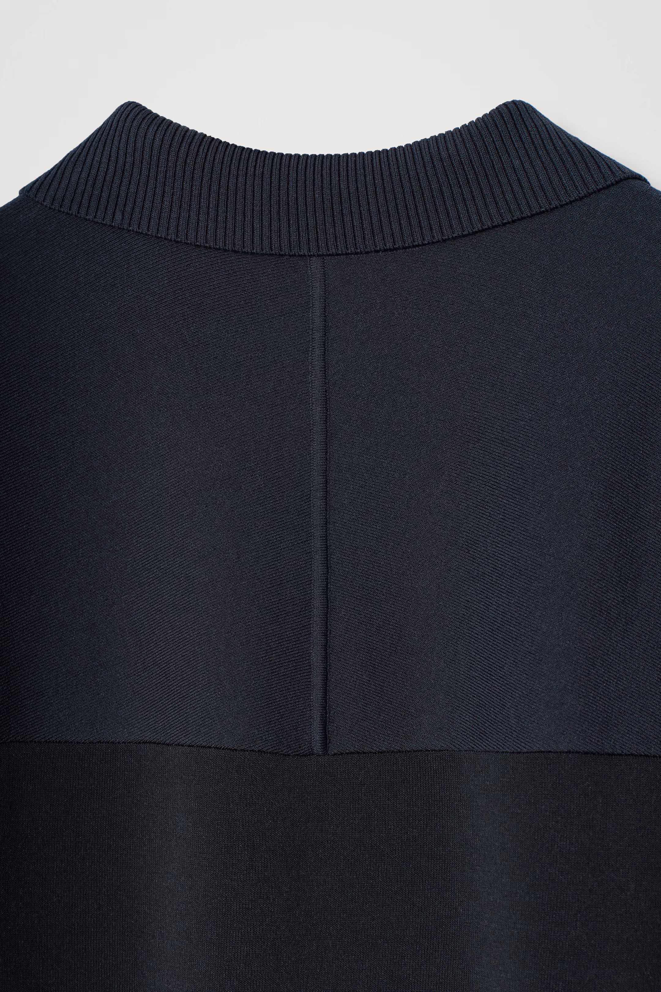 COLOUR-BLOCK DOUBLE-FACED POLO SHIRT