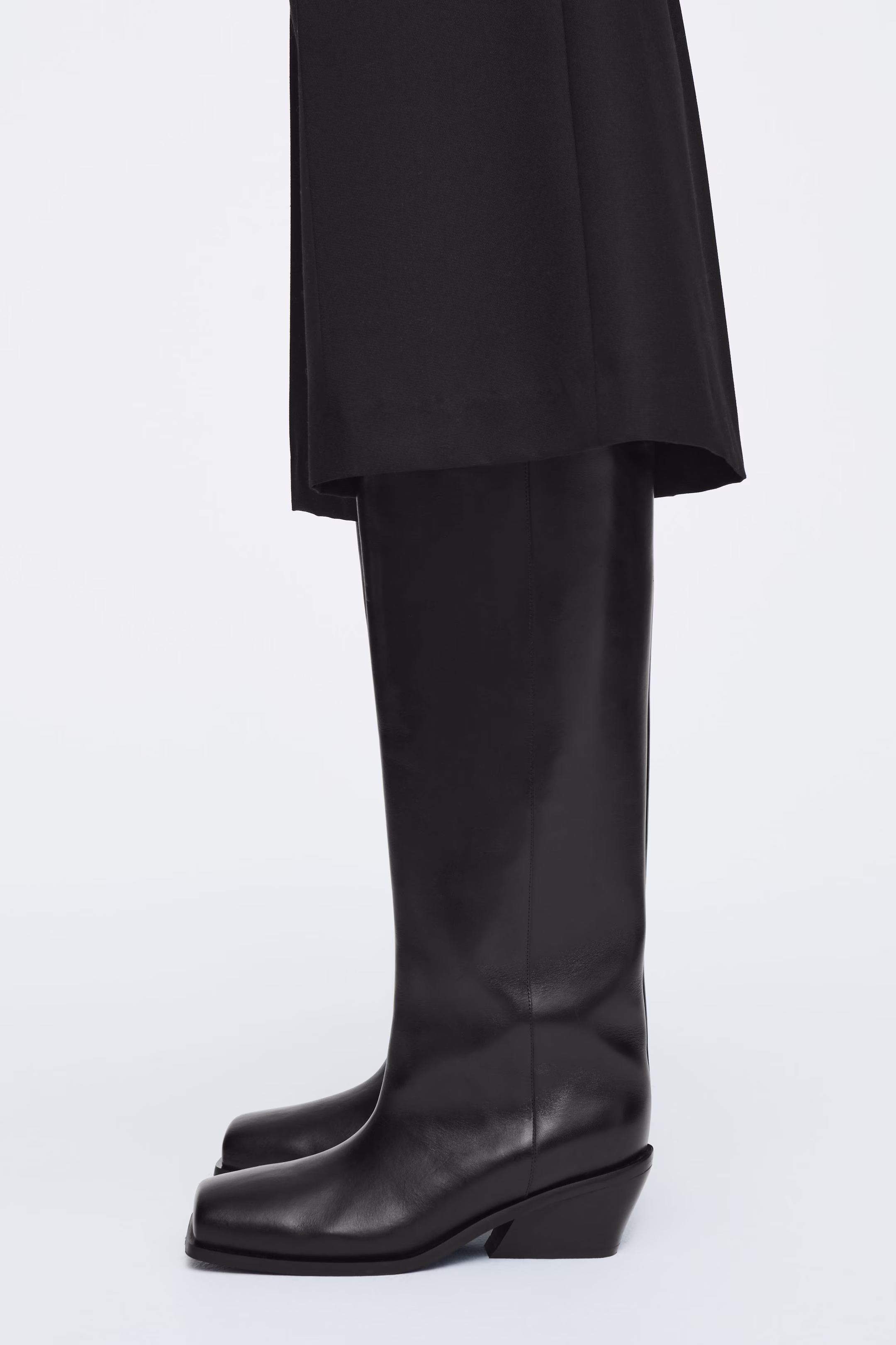 SQUARE-TOE LEATHER KNEE-HIGH BOOTS