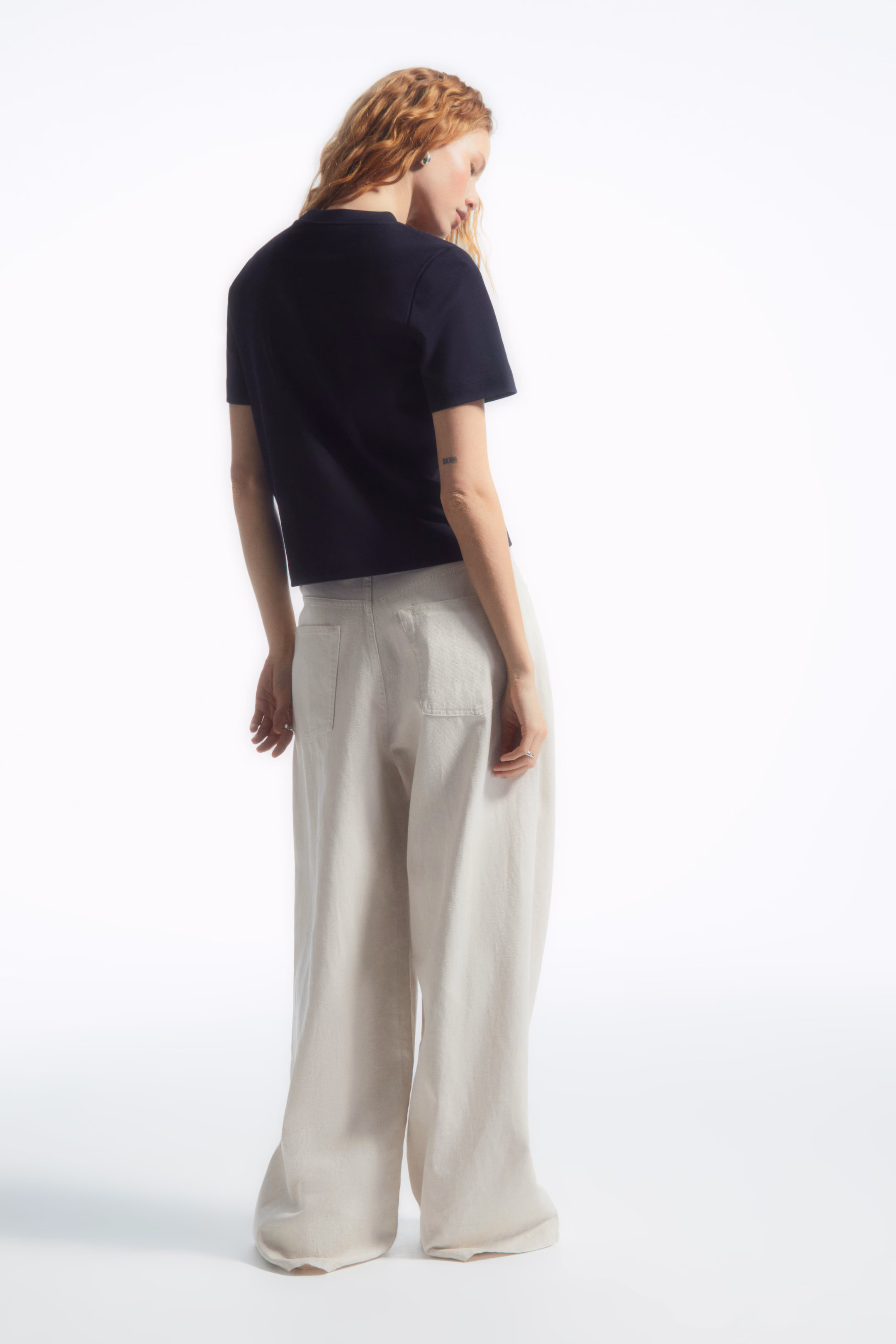 CLEAN CUT REGULAR T-SHIRT