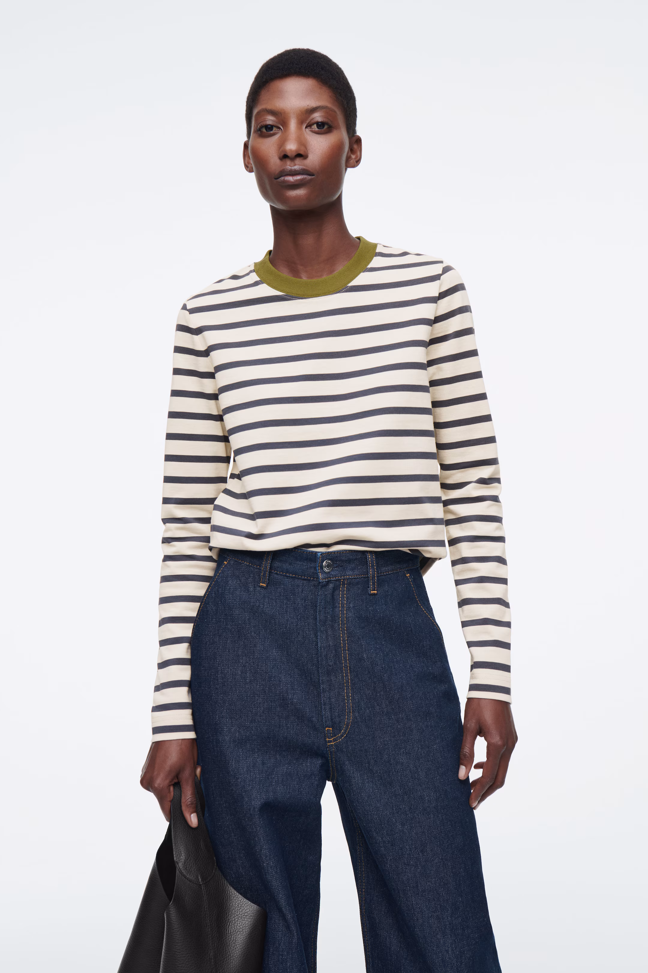 CLEAN CUT REGULAR LONG-SLEEVED T-SHIRT