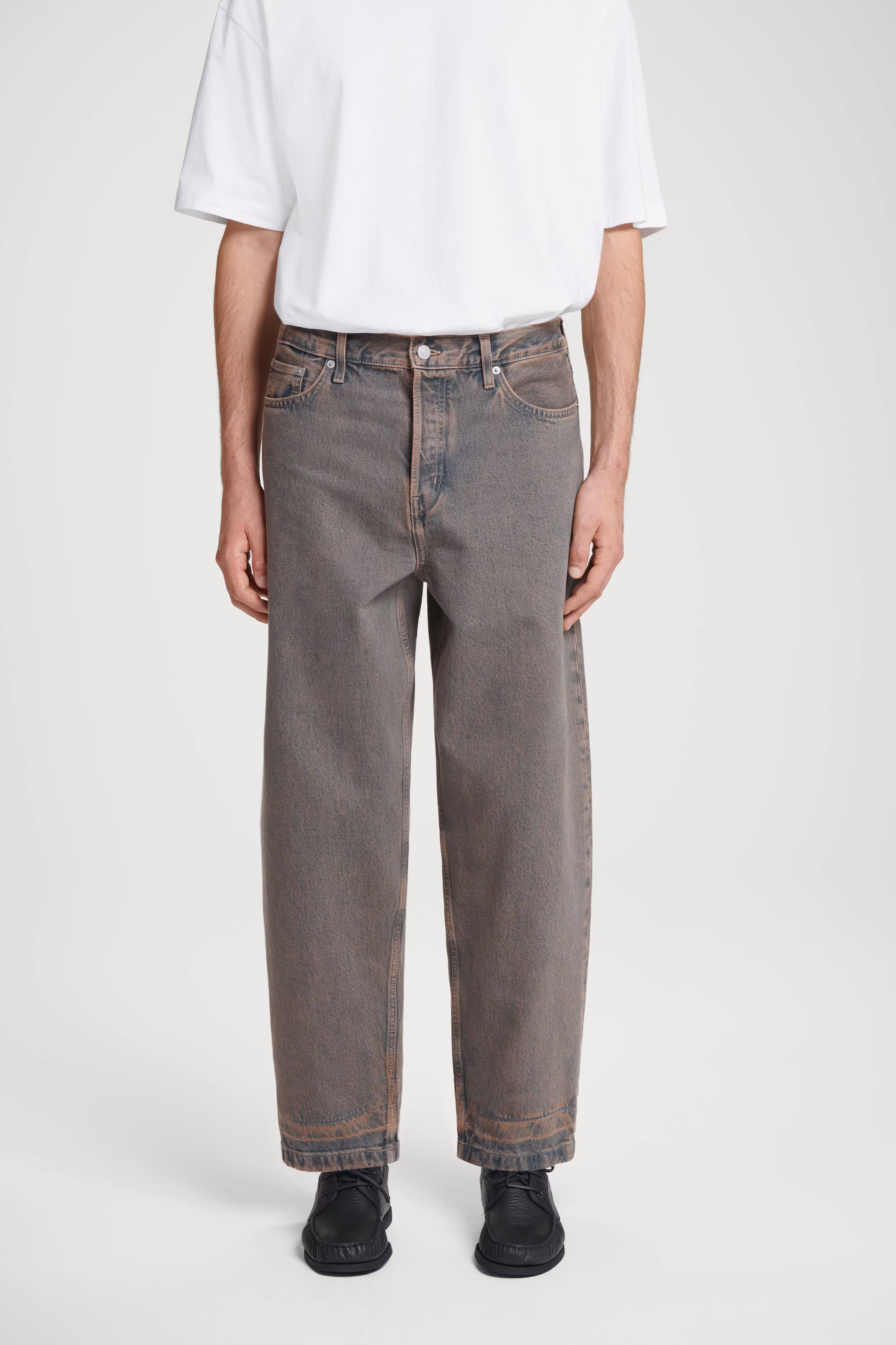 DOME STRAIGHT-LEG JEANS