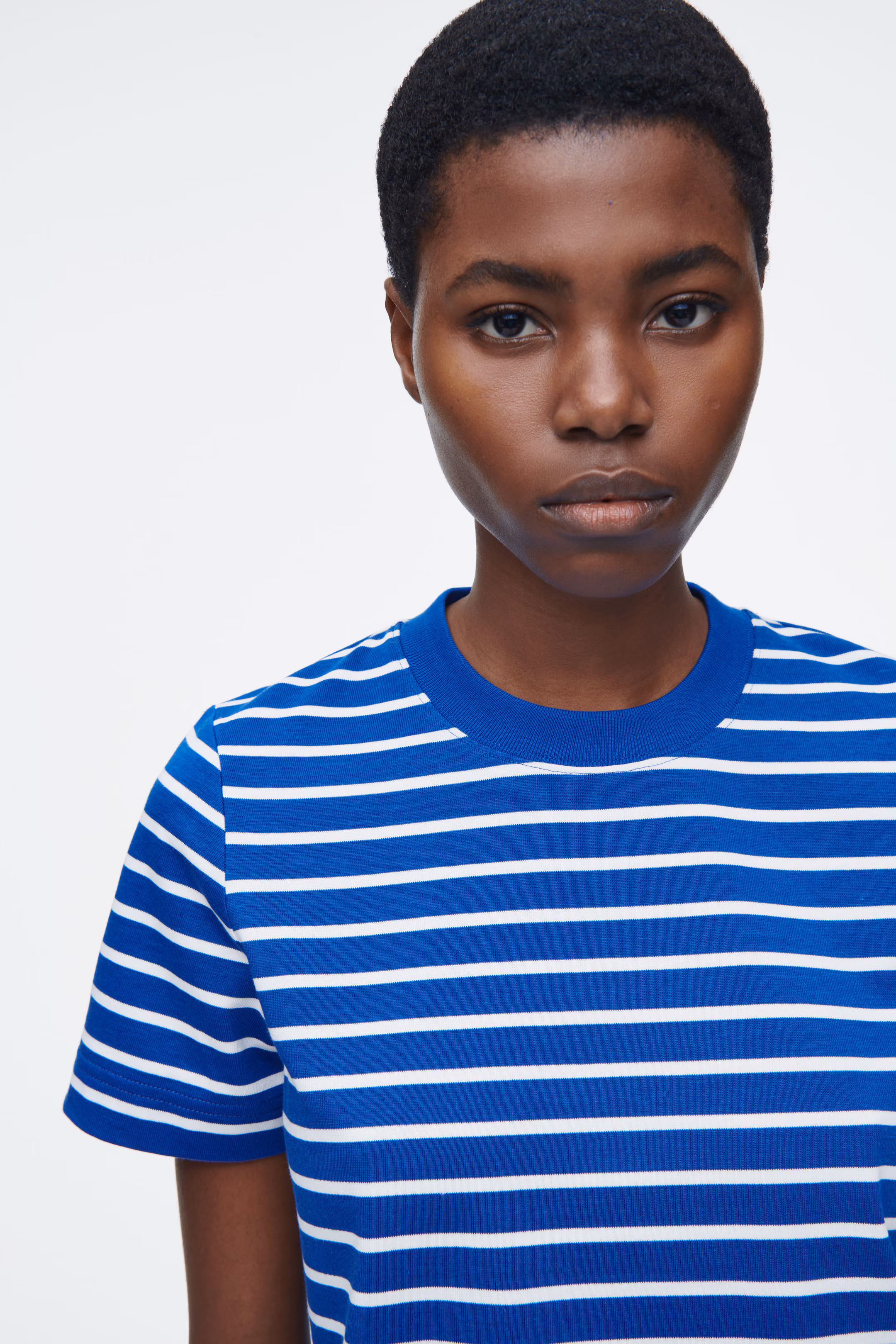 CLEAN CUT REGULAR T-SHIRT