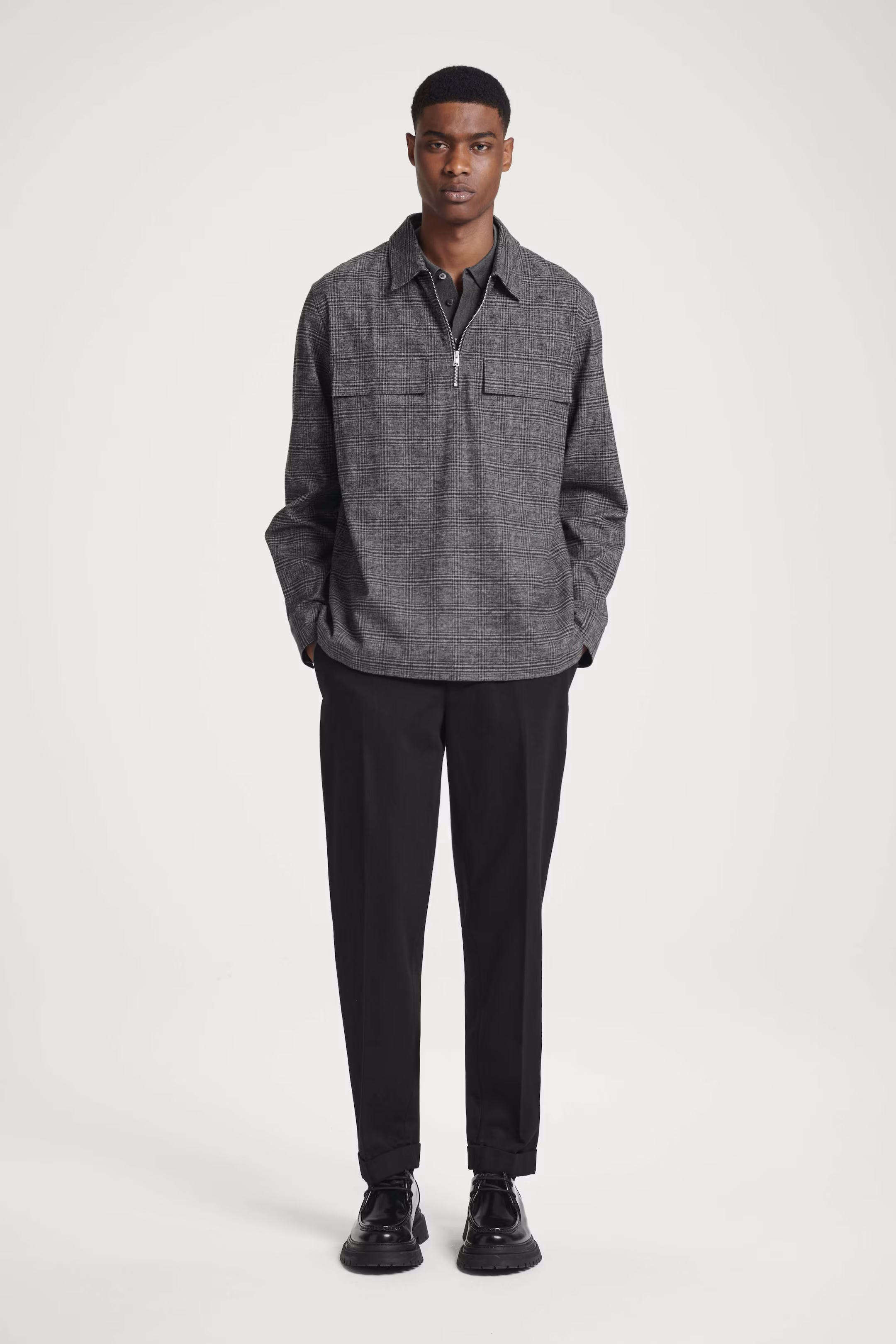 TURN-UP TAPERED TWILL TROUSERS