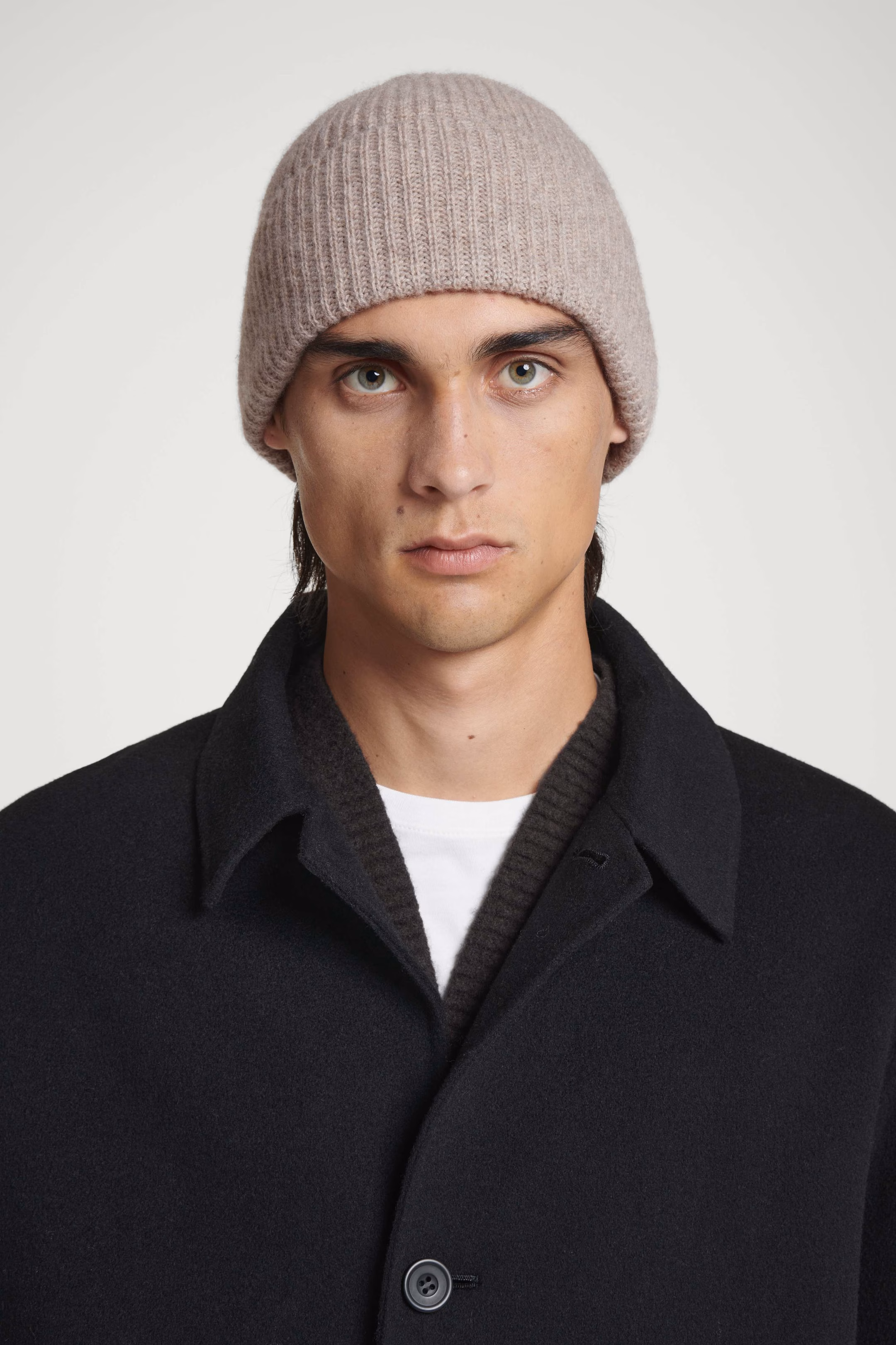 RIBBED WOOL AND CASHMERE BEANIE