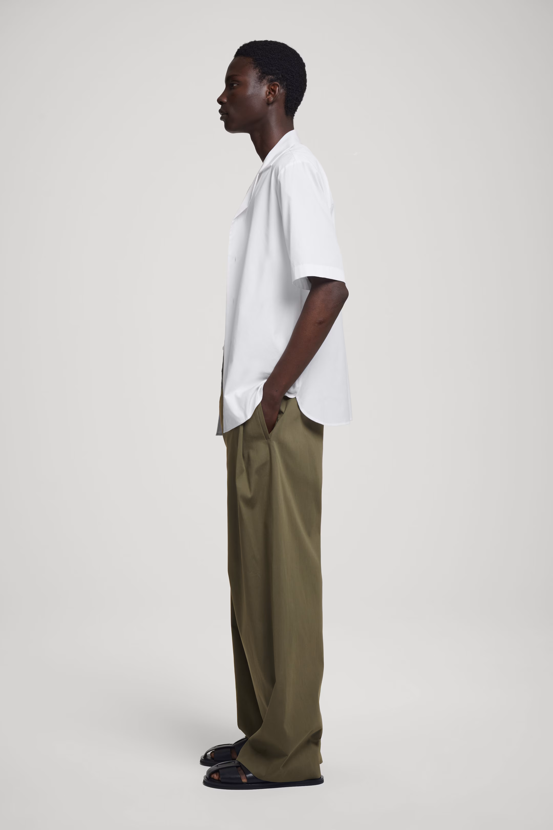 PLEATED COTTON WIDE-LEG TROUSERS