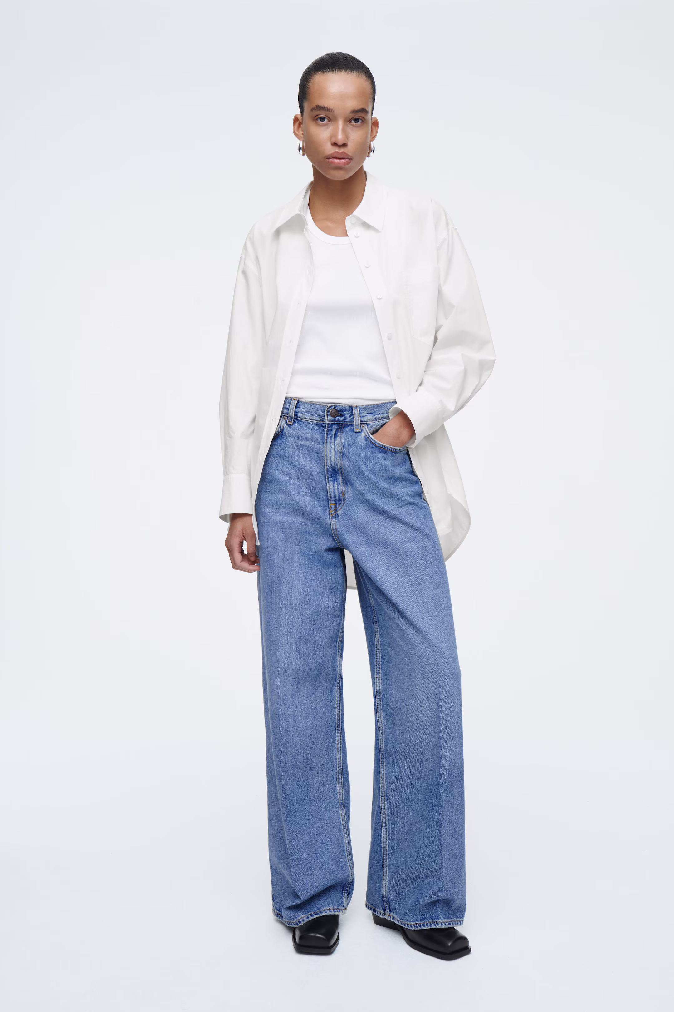 TIDE WIDE-LEG JEANS