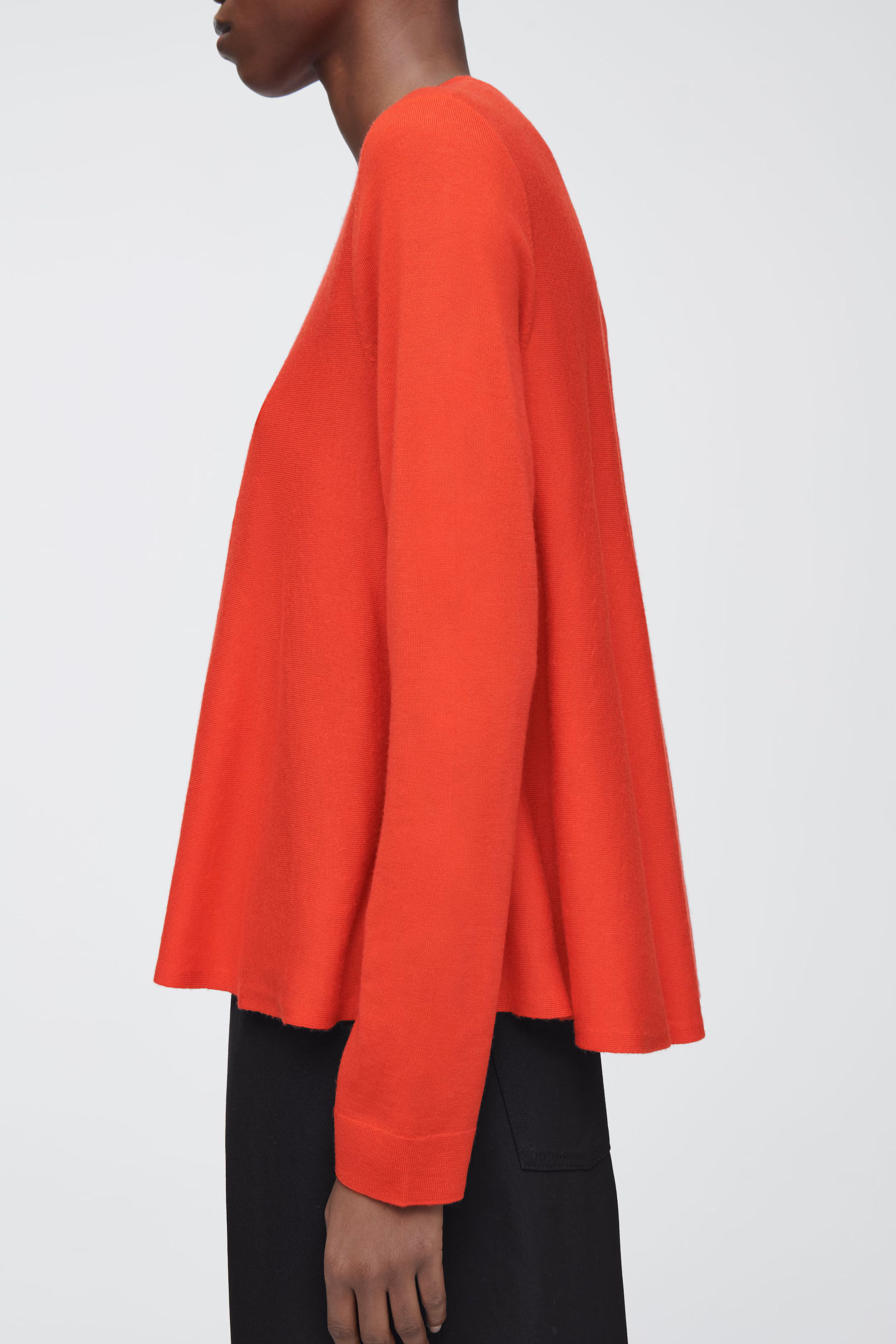 TRAPEZE MERINO WOOL JUMPER