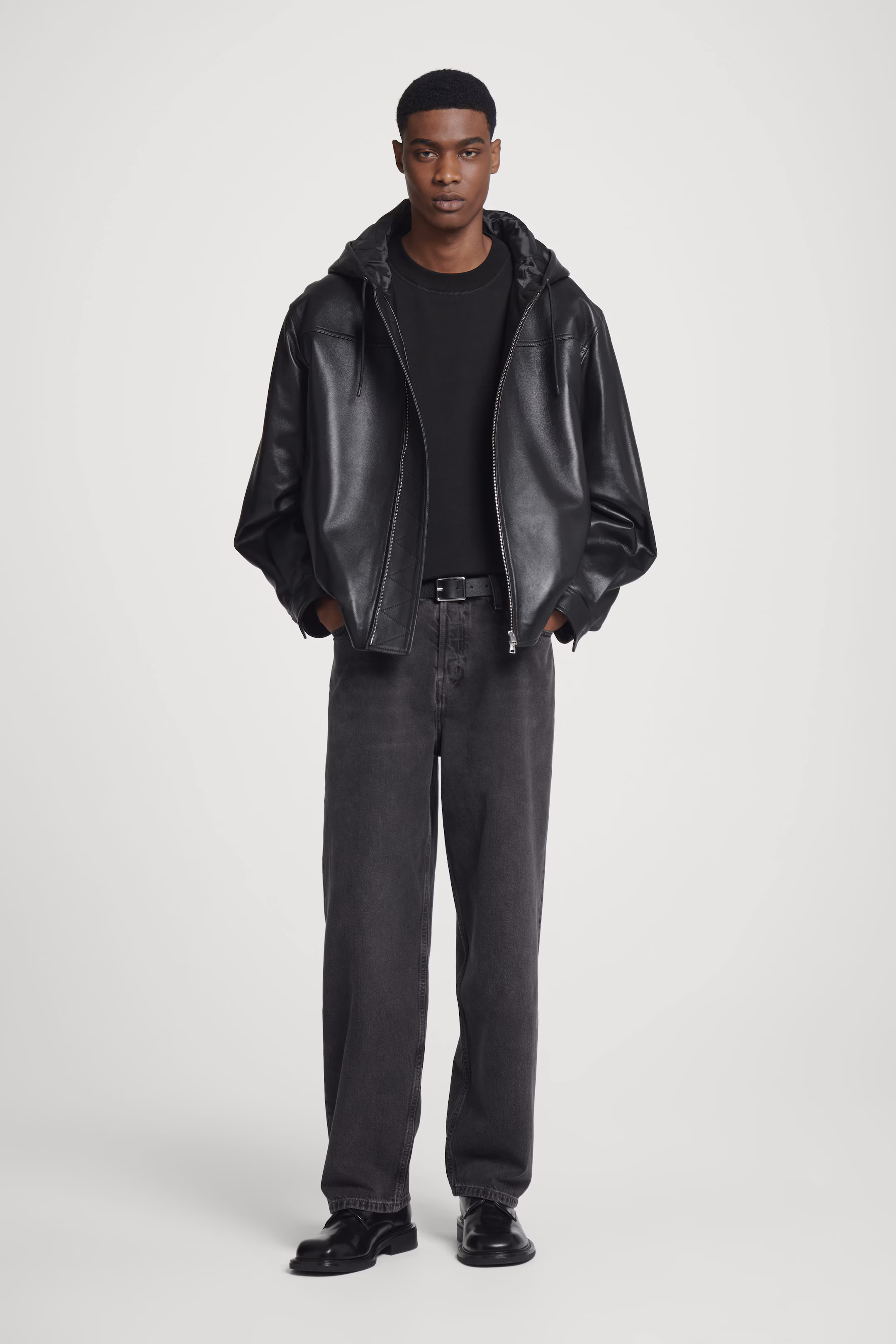 RIDER STRAIGHT-LEG JEANS