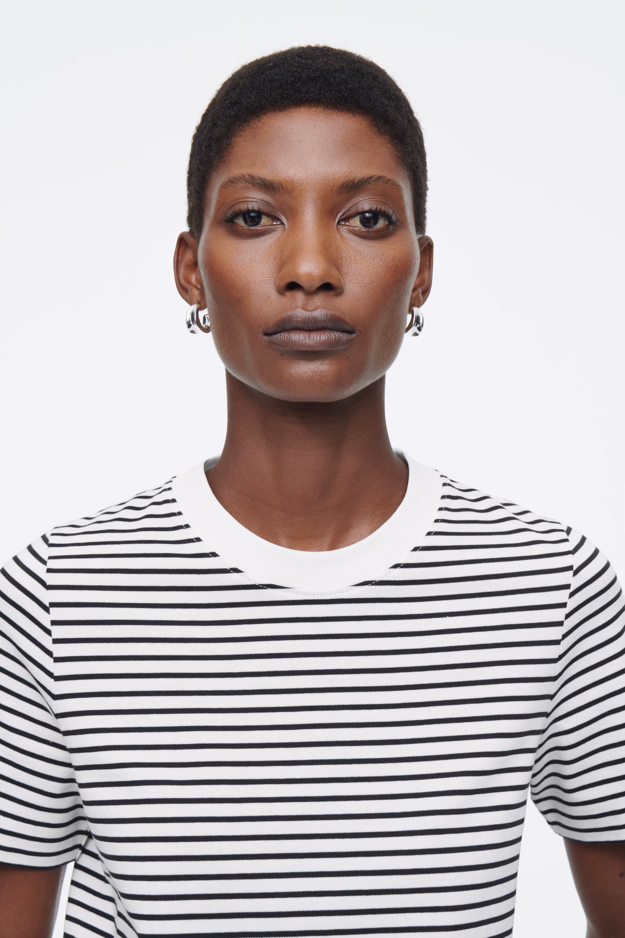 CLEAN CUT REGULAR T-SHIRT