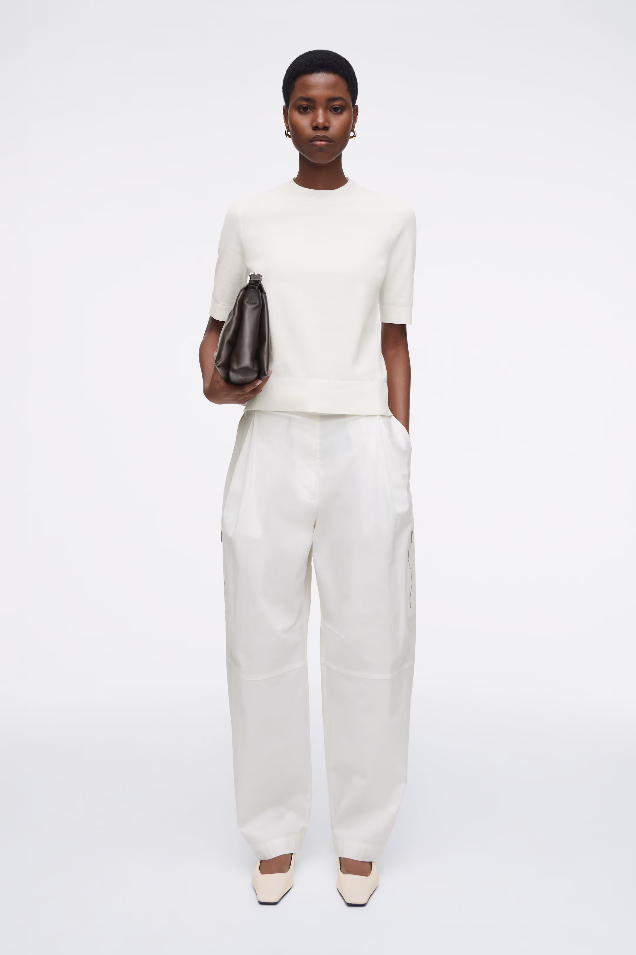 REGULAR KNITTED T-SHIRT