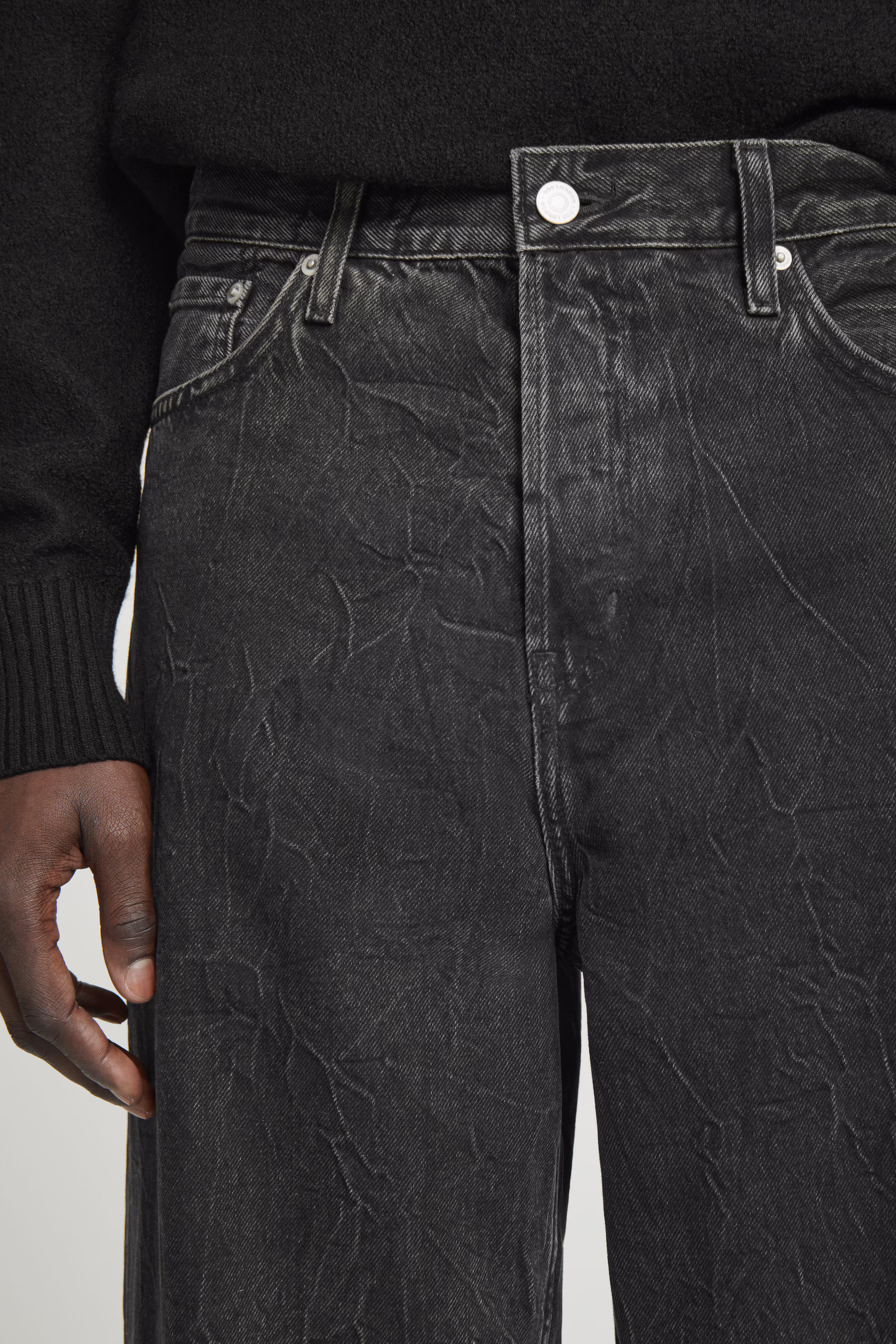 DOME STRAIGHT-LEG JEANS