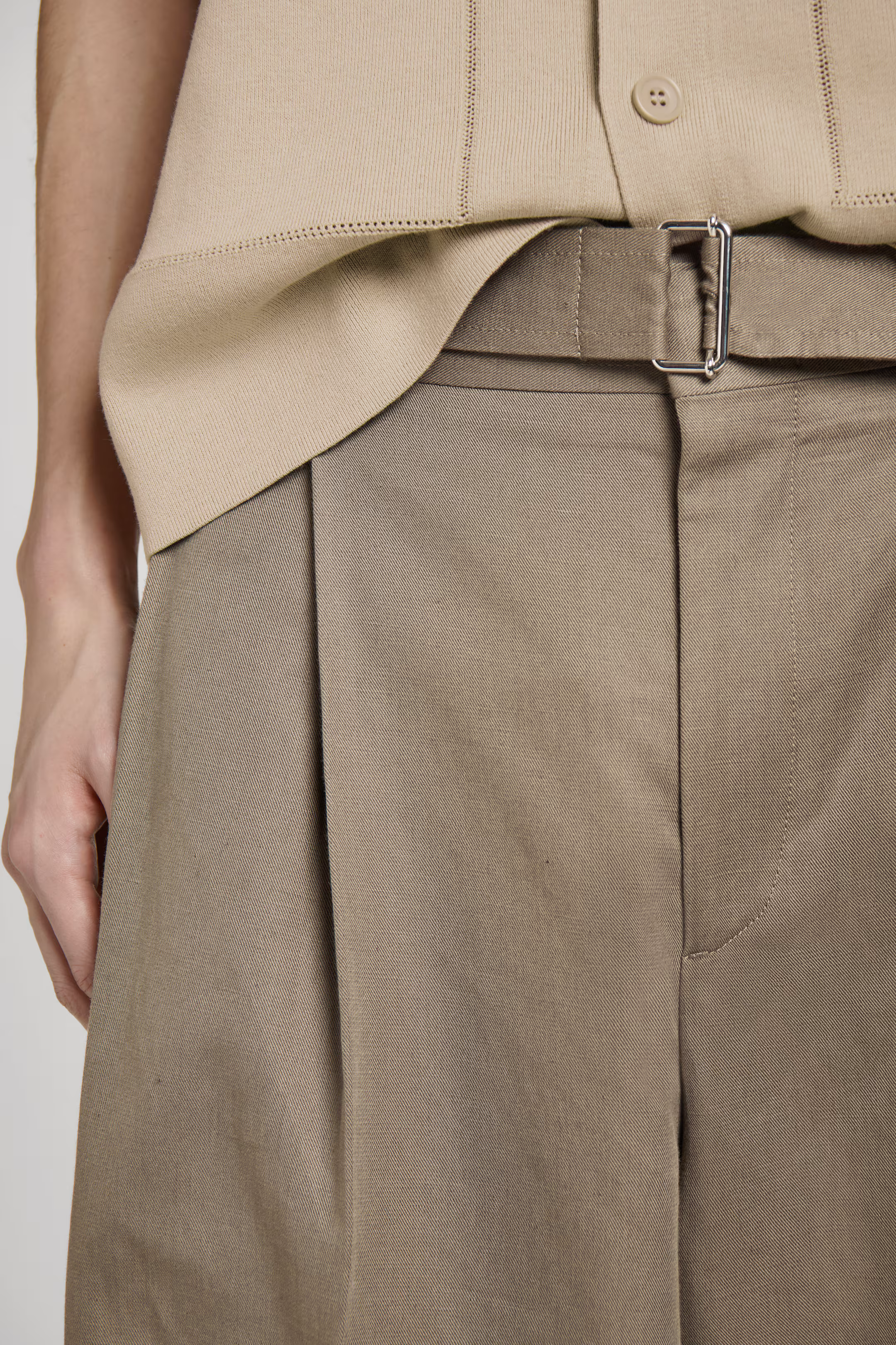 BELTED EXTRA WIDE-LEG TROUSERS