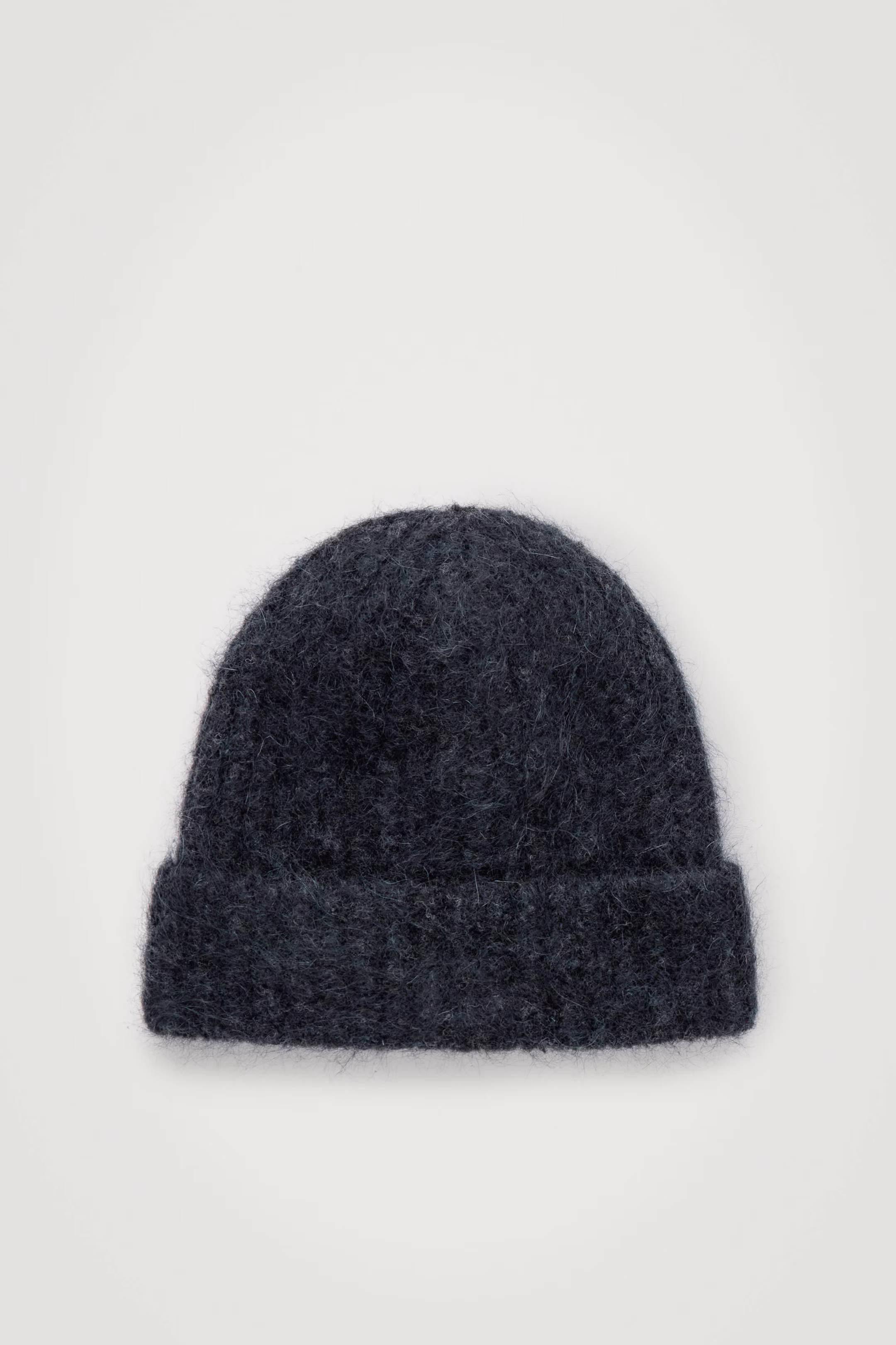 RIBBED MOHAIR-BLEND BEANIE