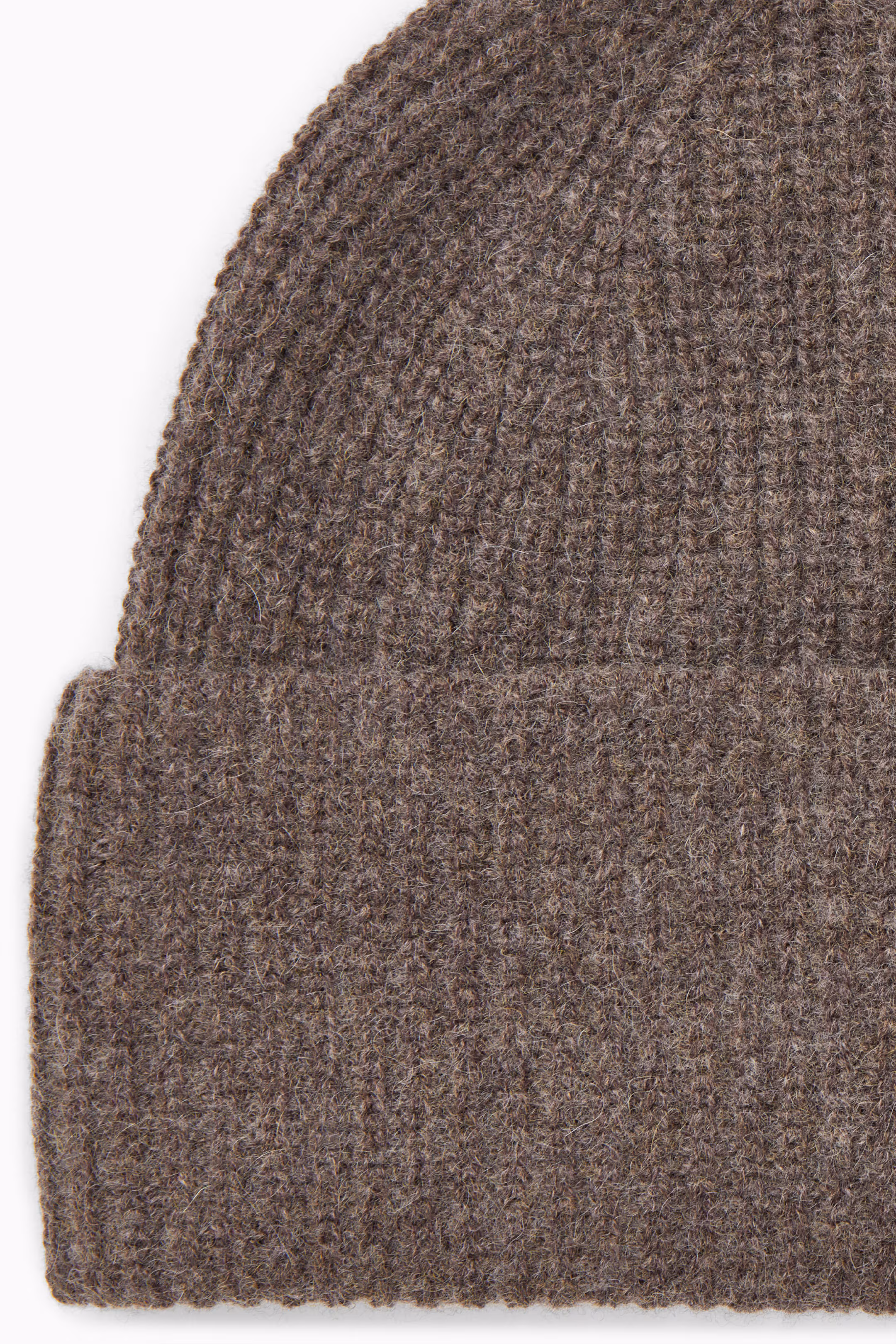 RIBBED WOOL AND CASHMERE BEANIE