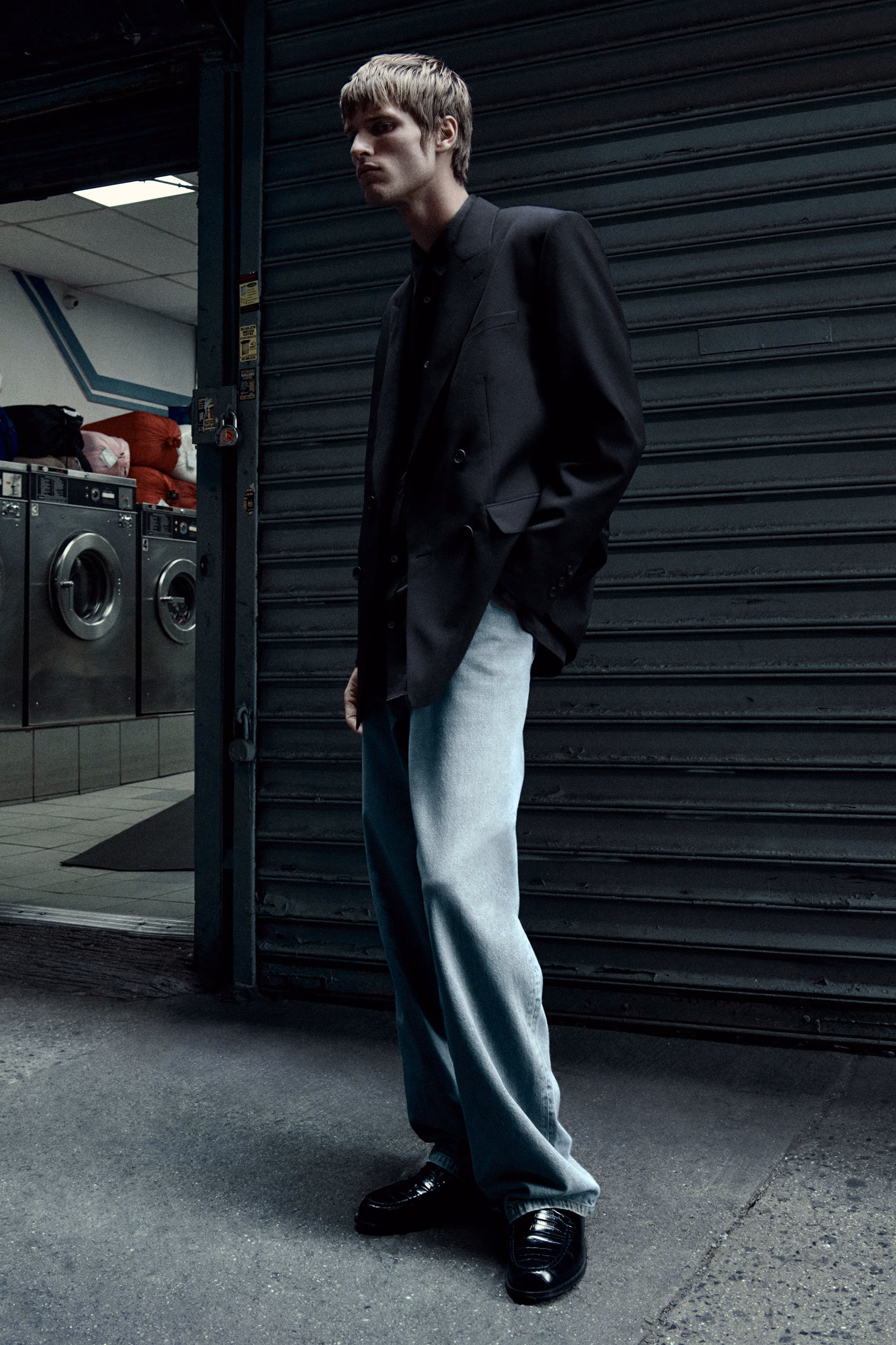 RIDER STRAIGHT-LEG JEANS