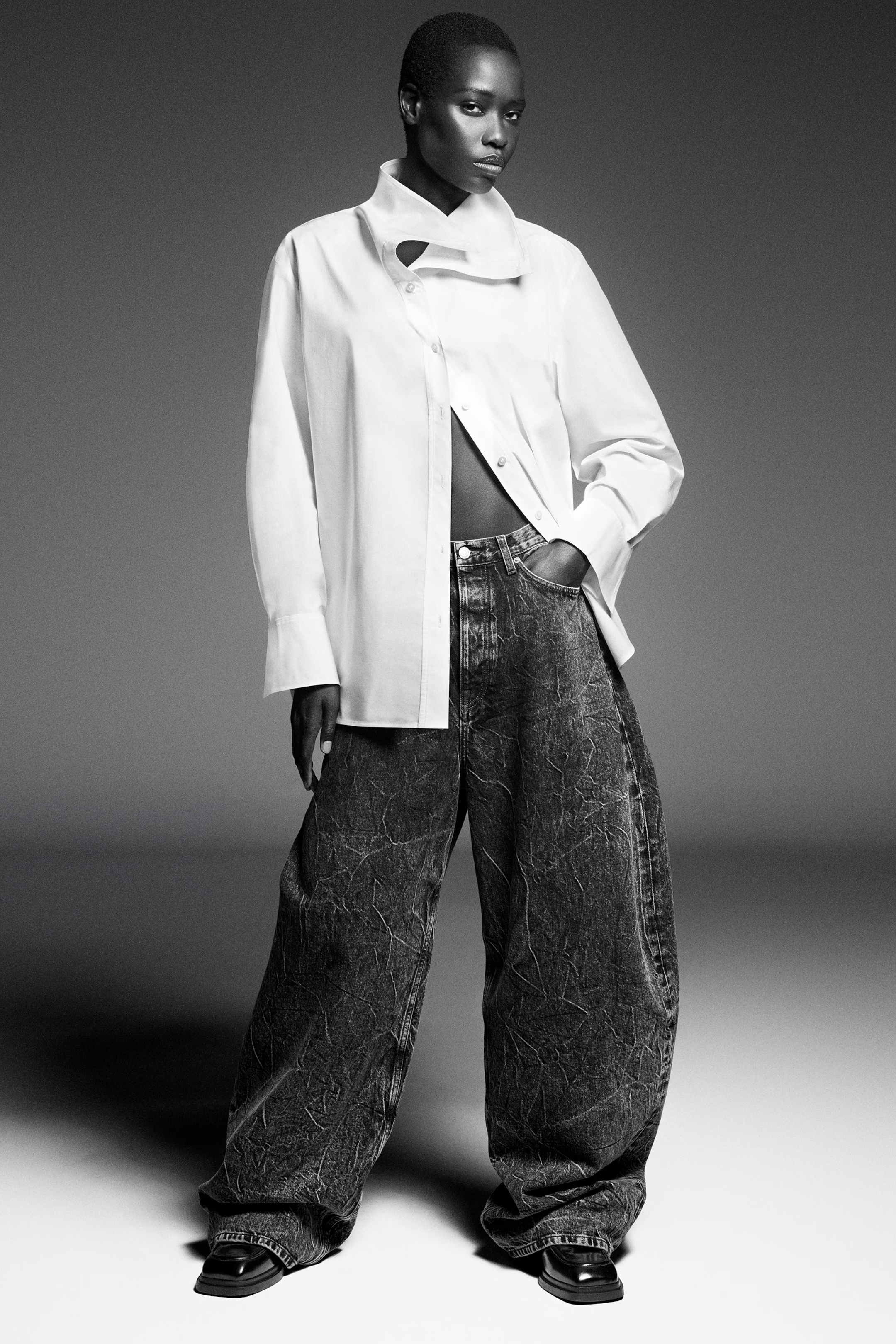 RELAXED FUNNEL-NECK SHIRT